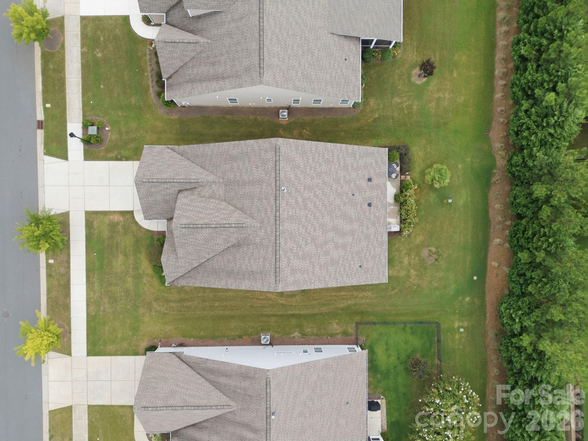7106 Overjoyed Crossing Property Photo 4