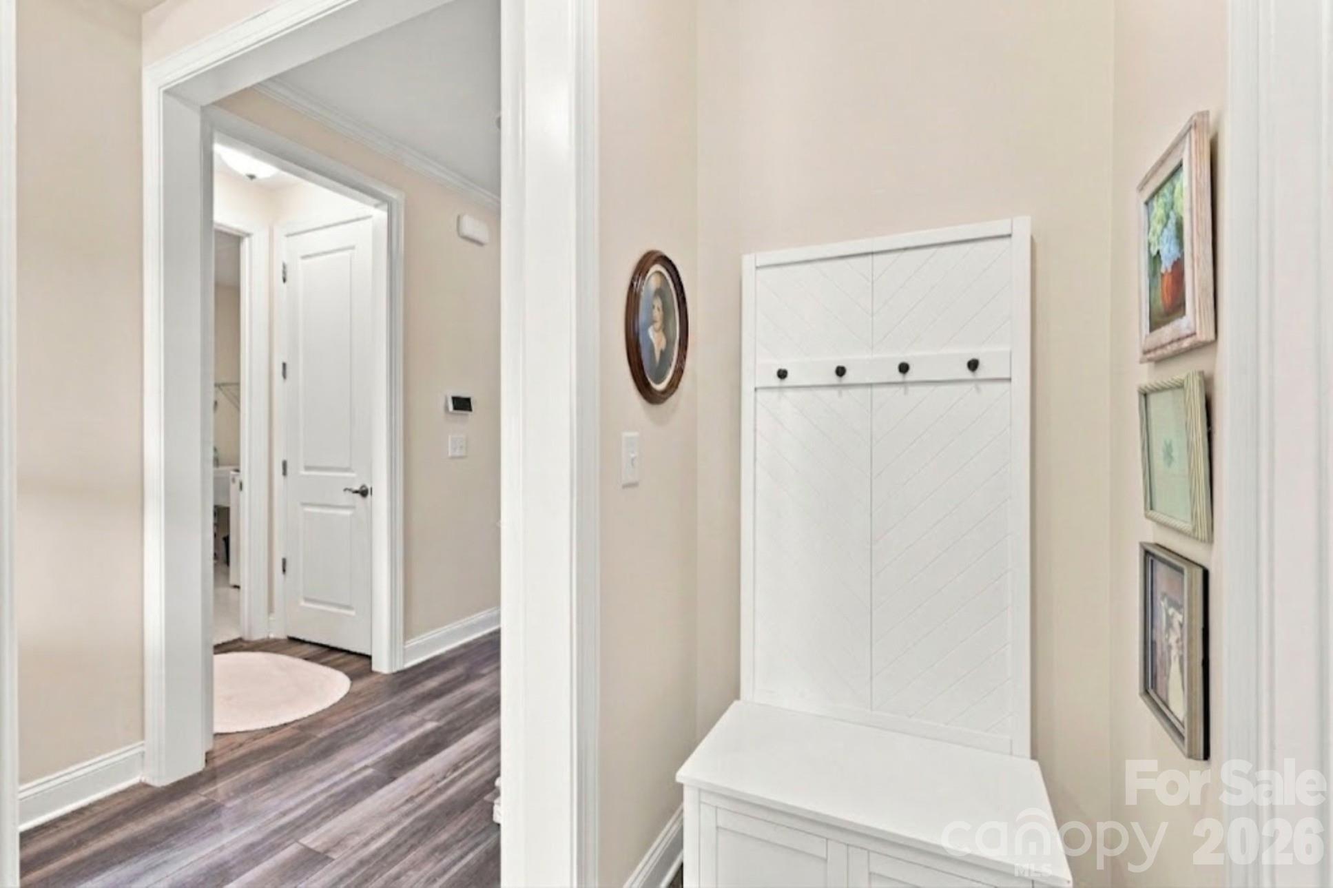 7106 Overjoyed Crossing Property Photo 10
