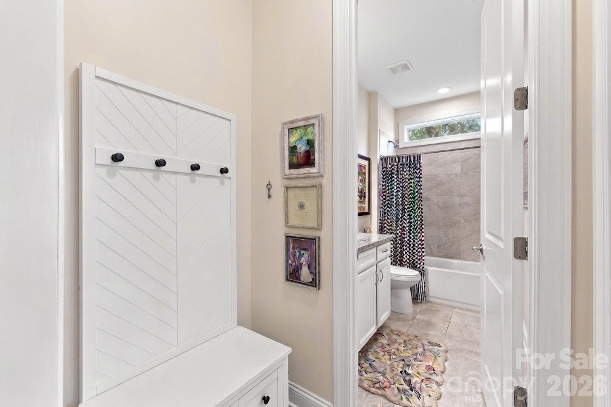 7106 Overjoyed Crossing Property Photo 11