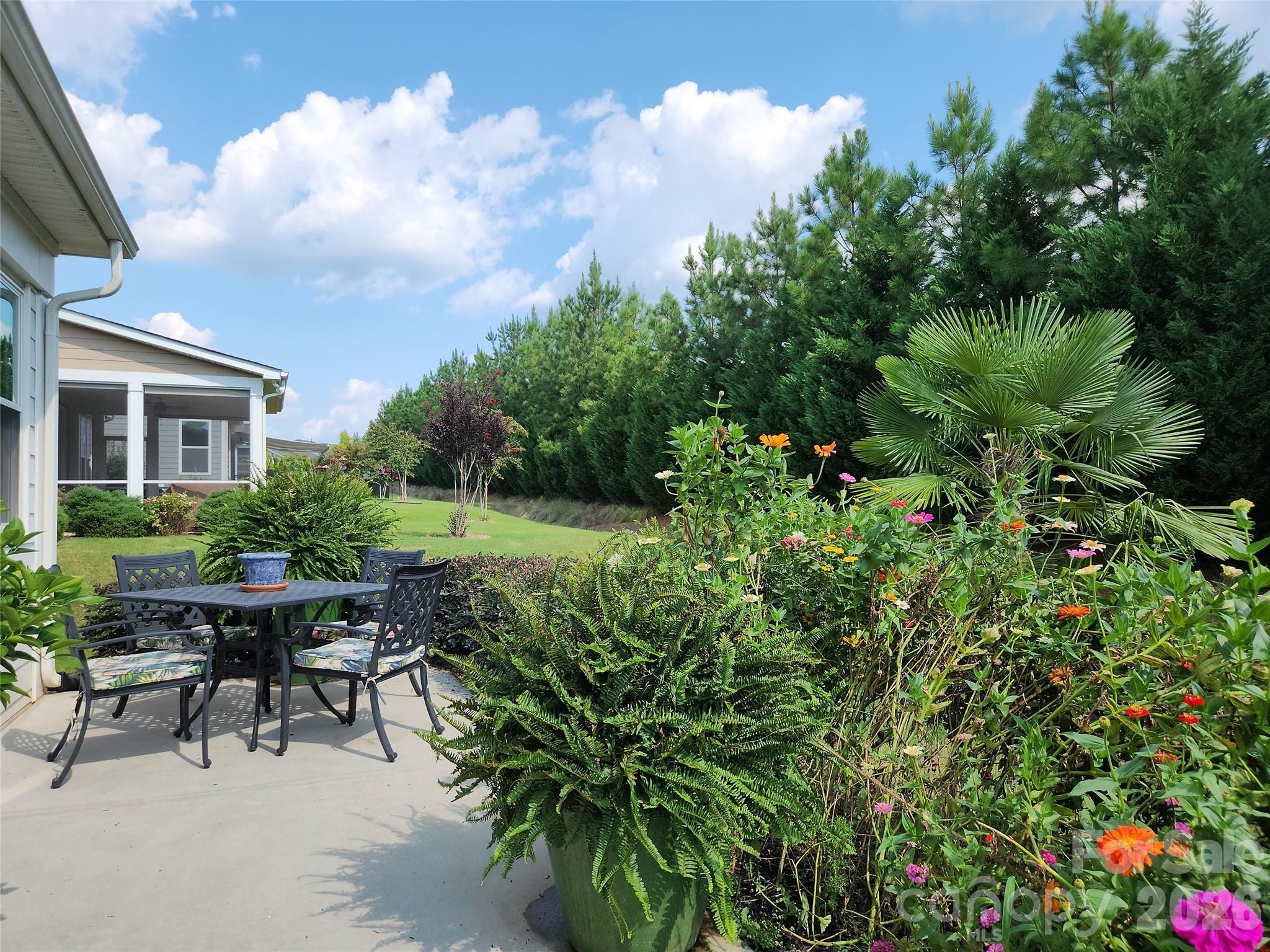 7106 Overjoyed Crossing Property Photo 32