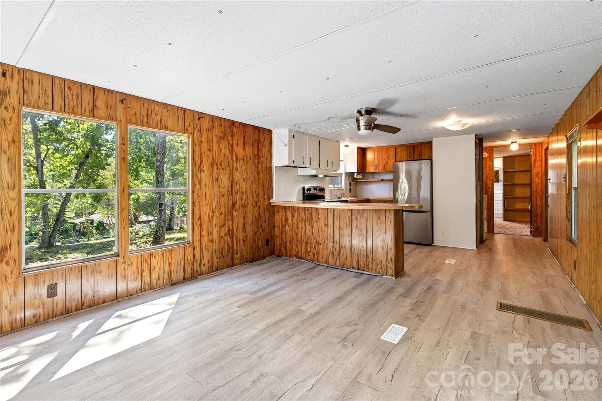 128 Pearson Circle Property Photo 6