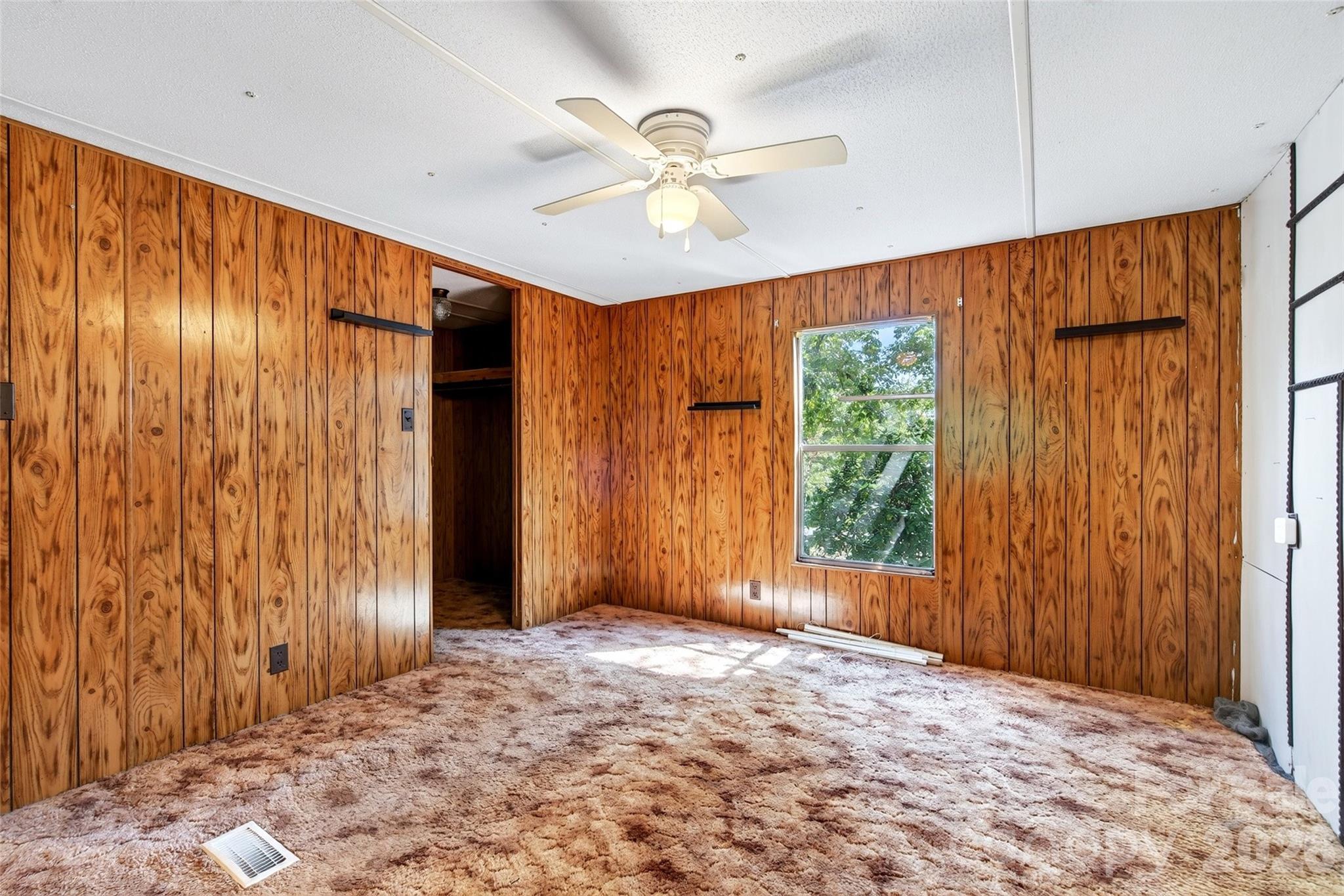 128 Pearson Circle Property Photo 12