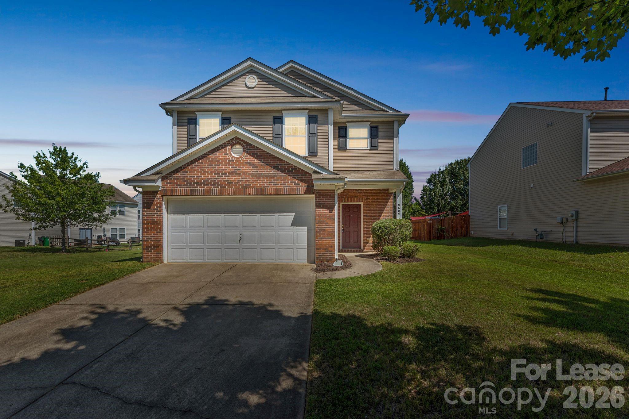 8605 Redding Glen Avenue Property Photo 2