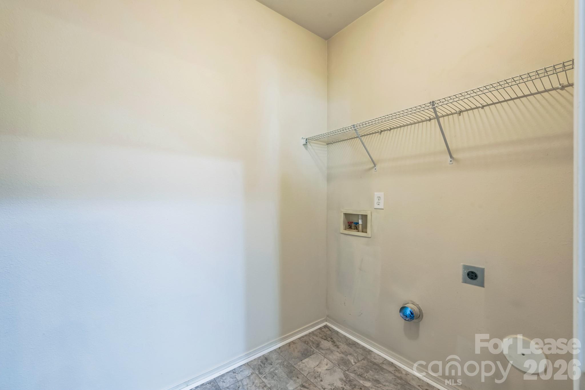8605 Redding Glen Avenue Property Photo 13