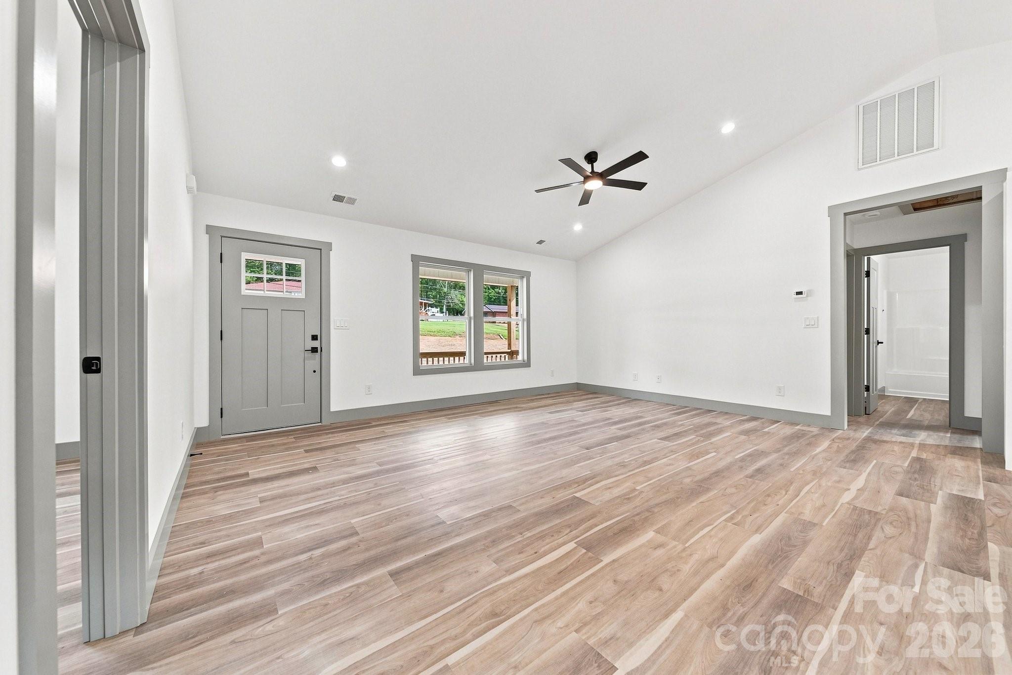 2953 Link Drive Property Photo 4