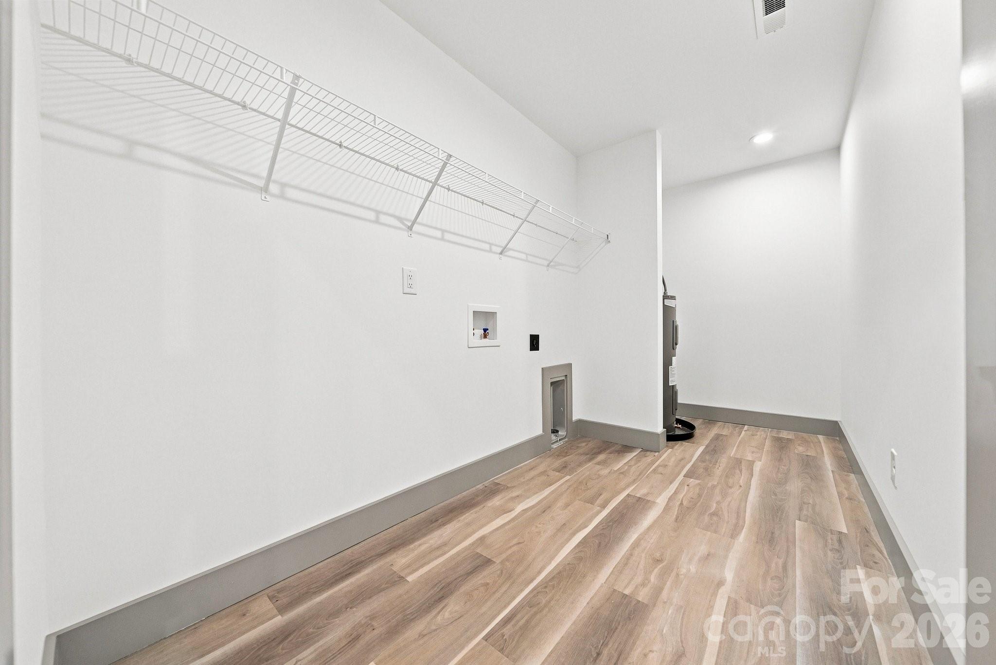 2953 Link Drive Property Photo 10