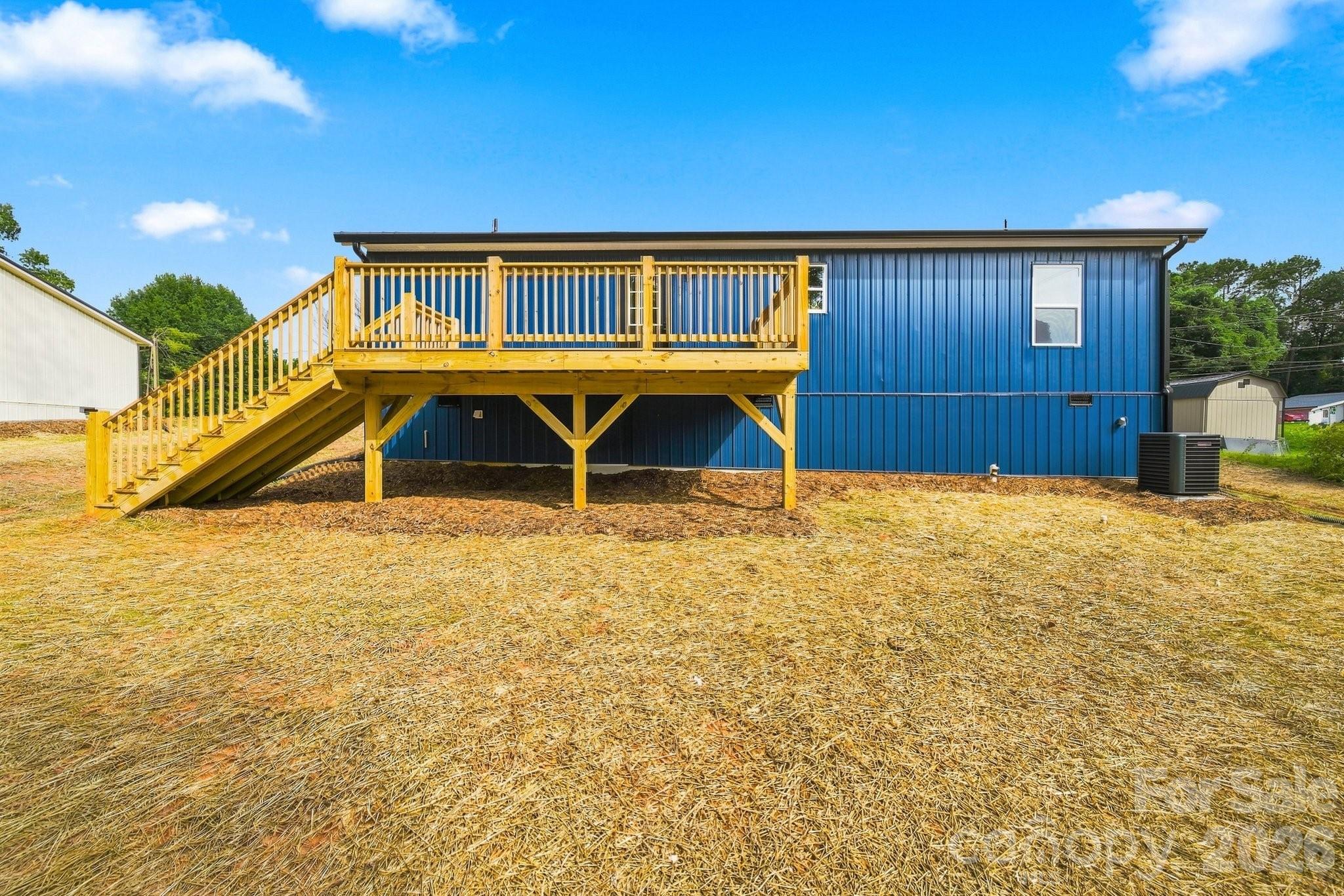 2953 Link Drive Property Photo 17