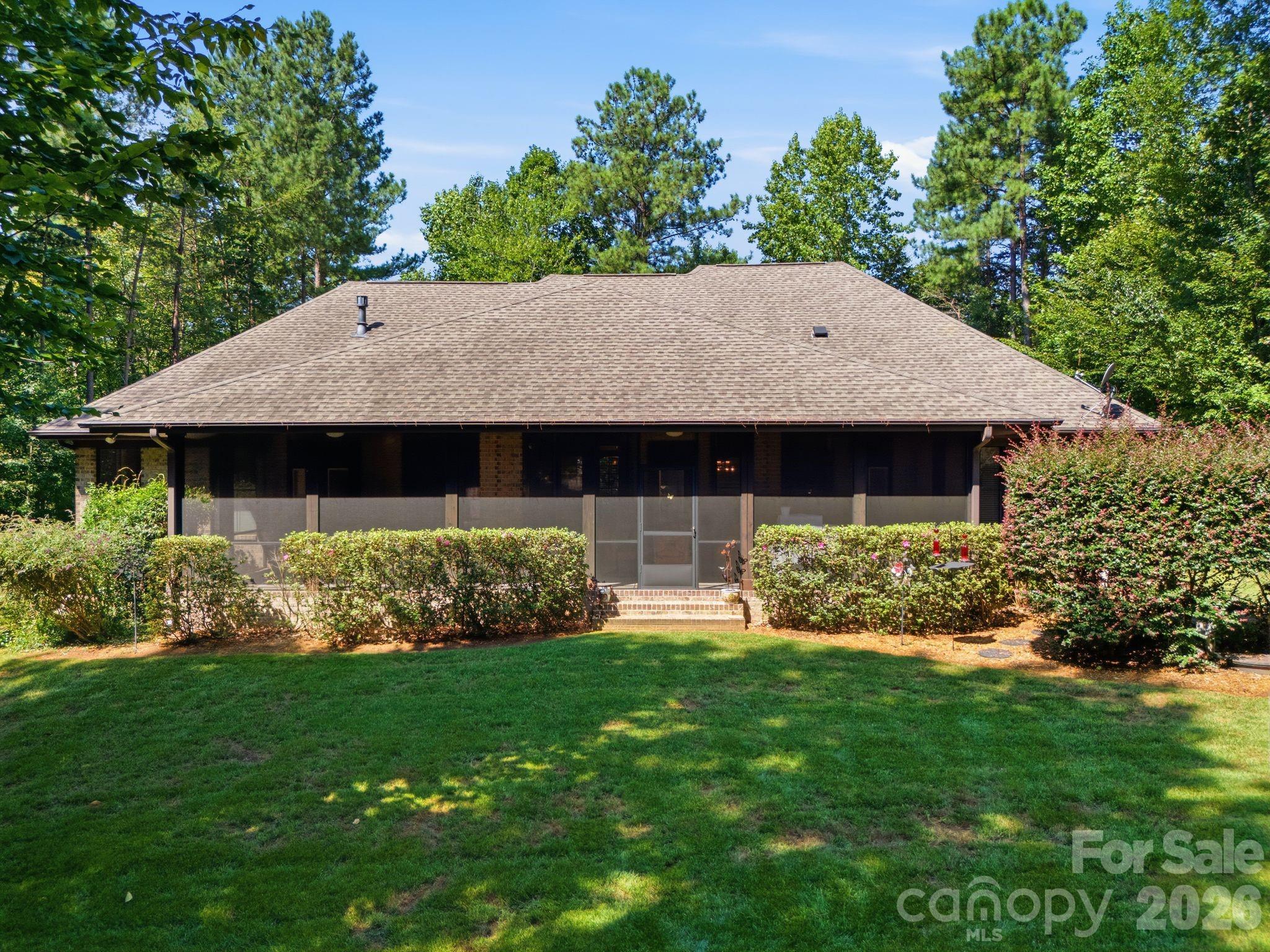 7197 Windy Ridge Drive Property Photo 4
