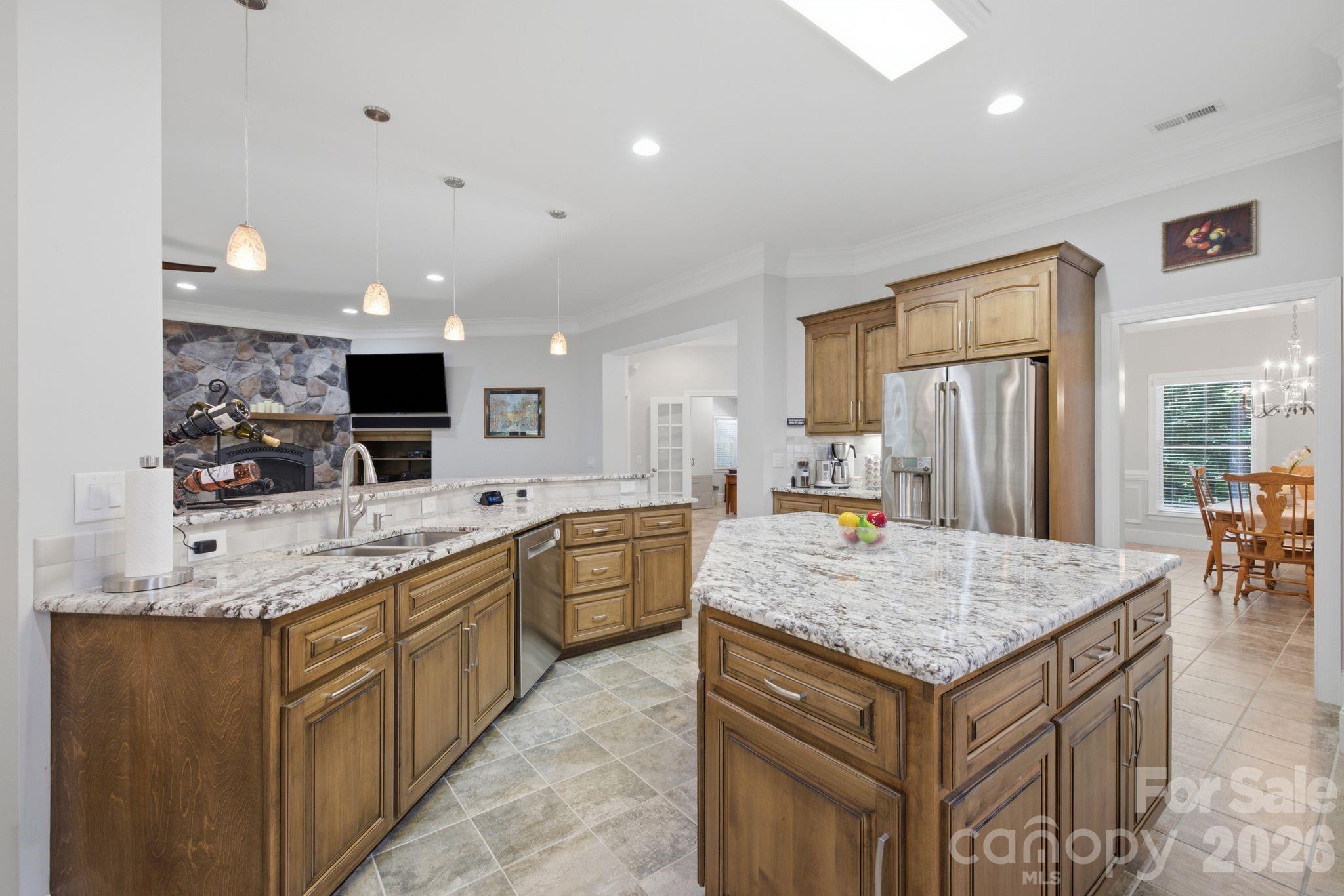 7197 Windy Ridge Drive Property Photo 17