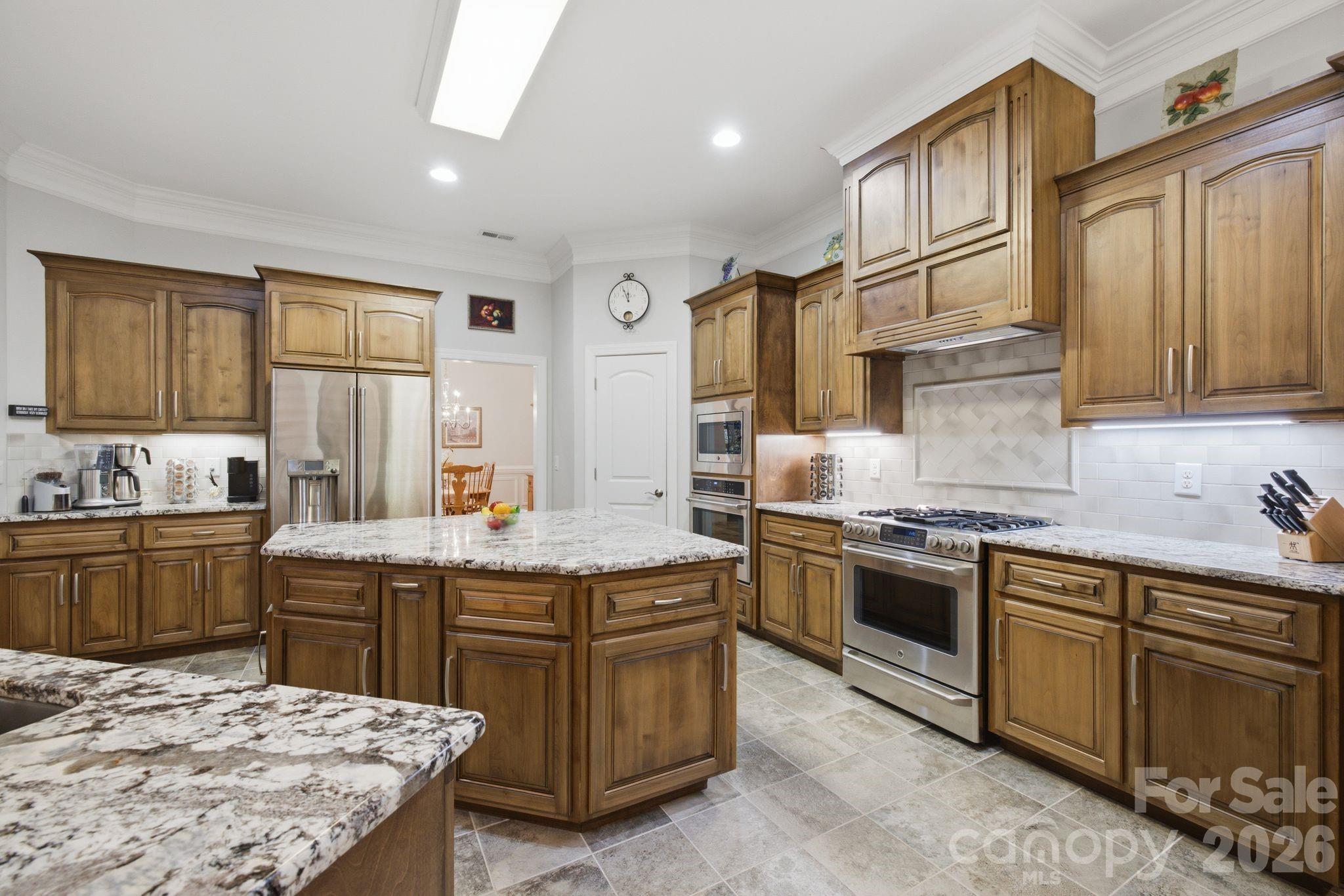 7197 Windy Ridge Drive Property Photo 22