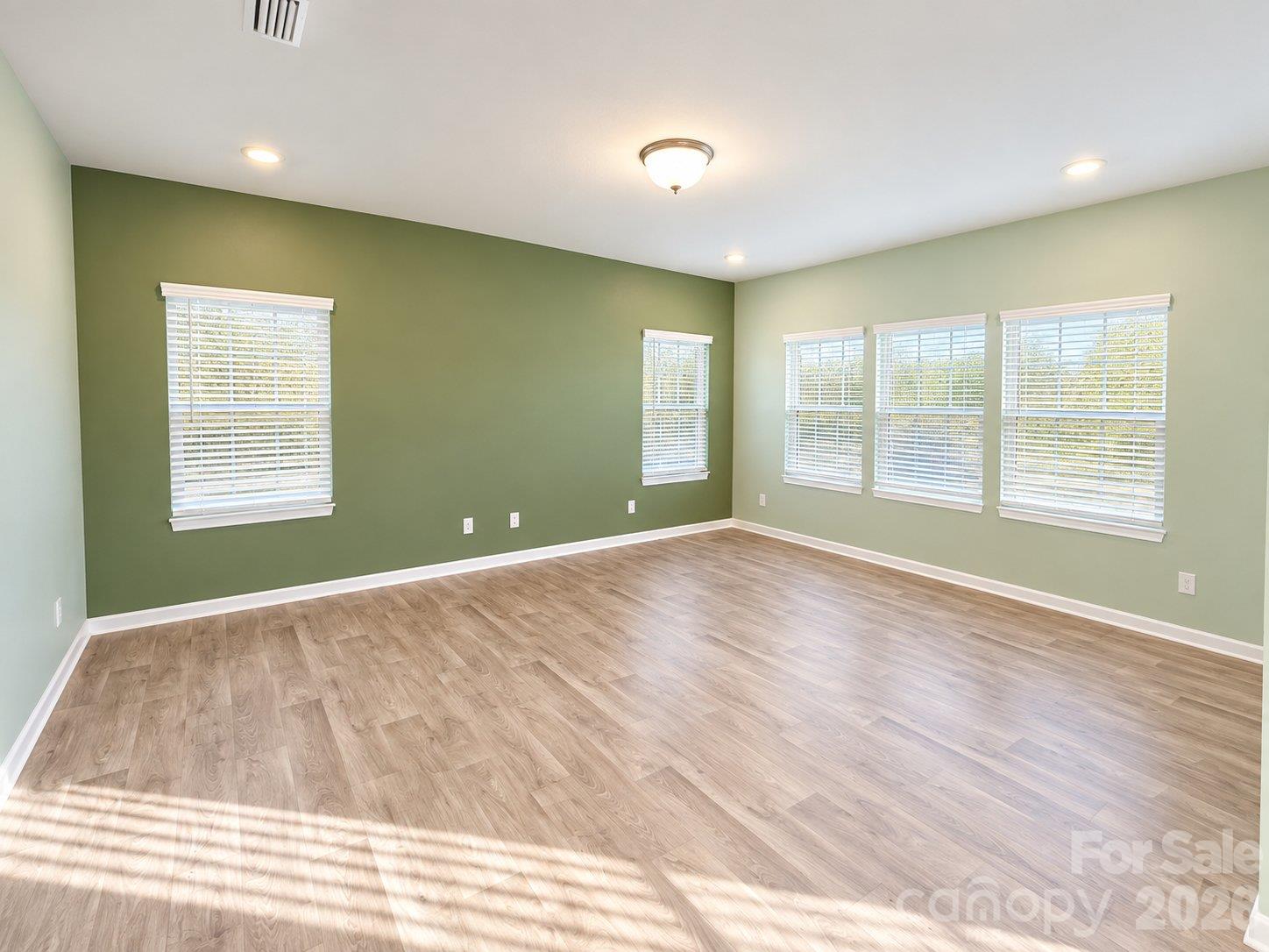 404 Babbling Brook Lane Property Photo 4