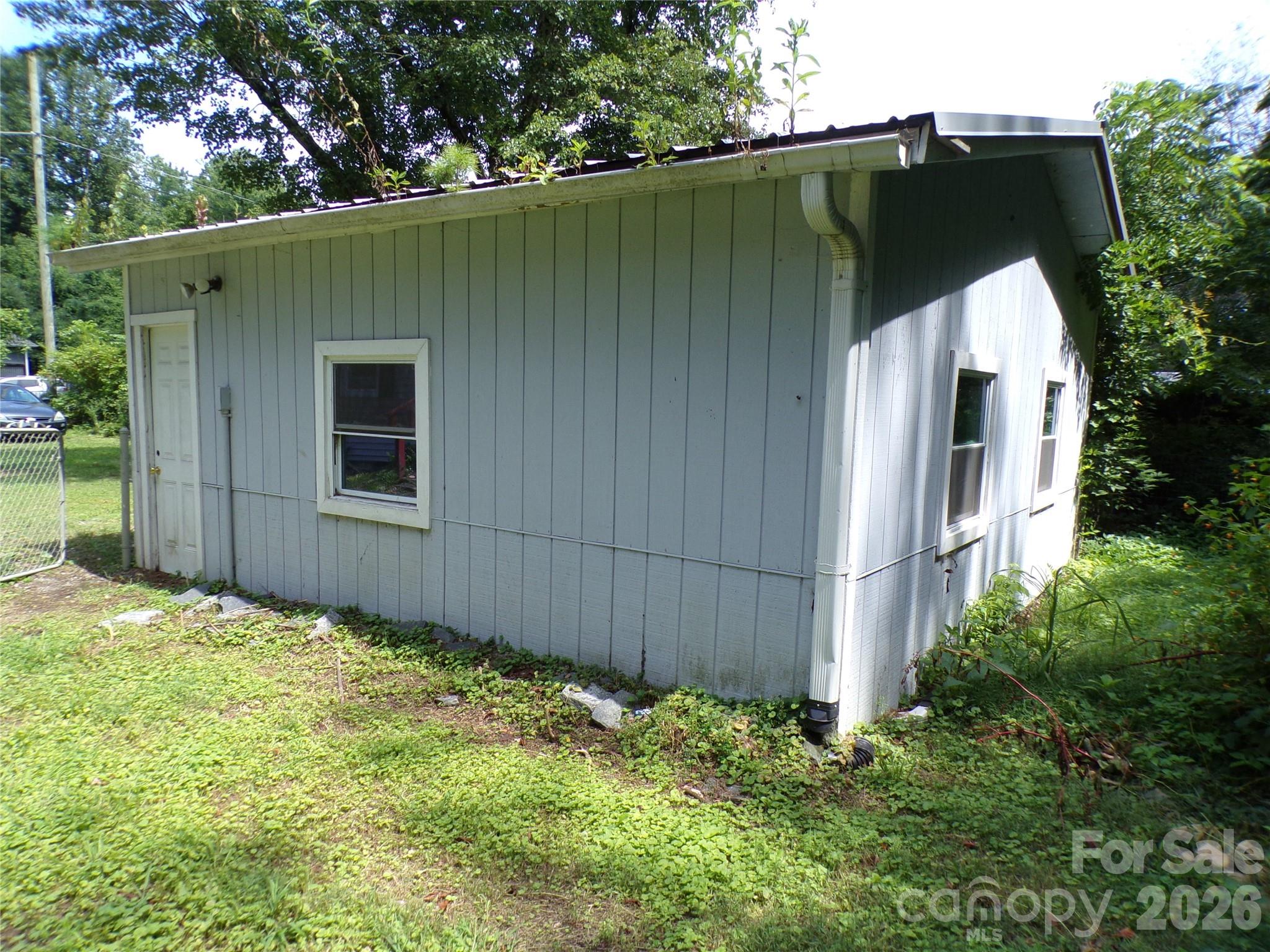 2131 Somerset Drive 441 Property Photo 6