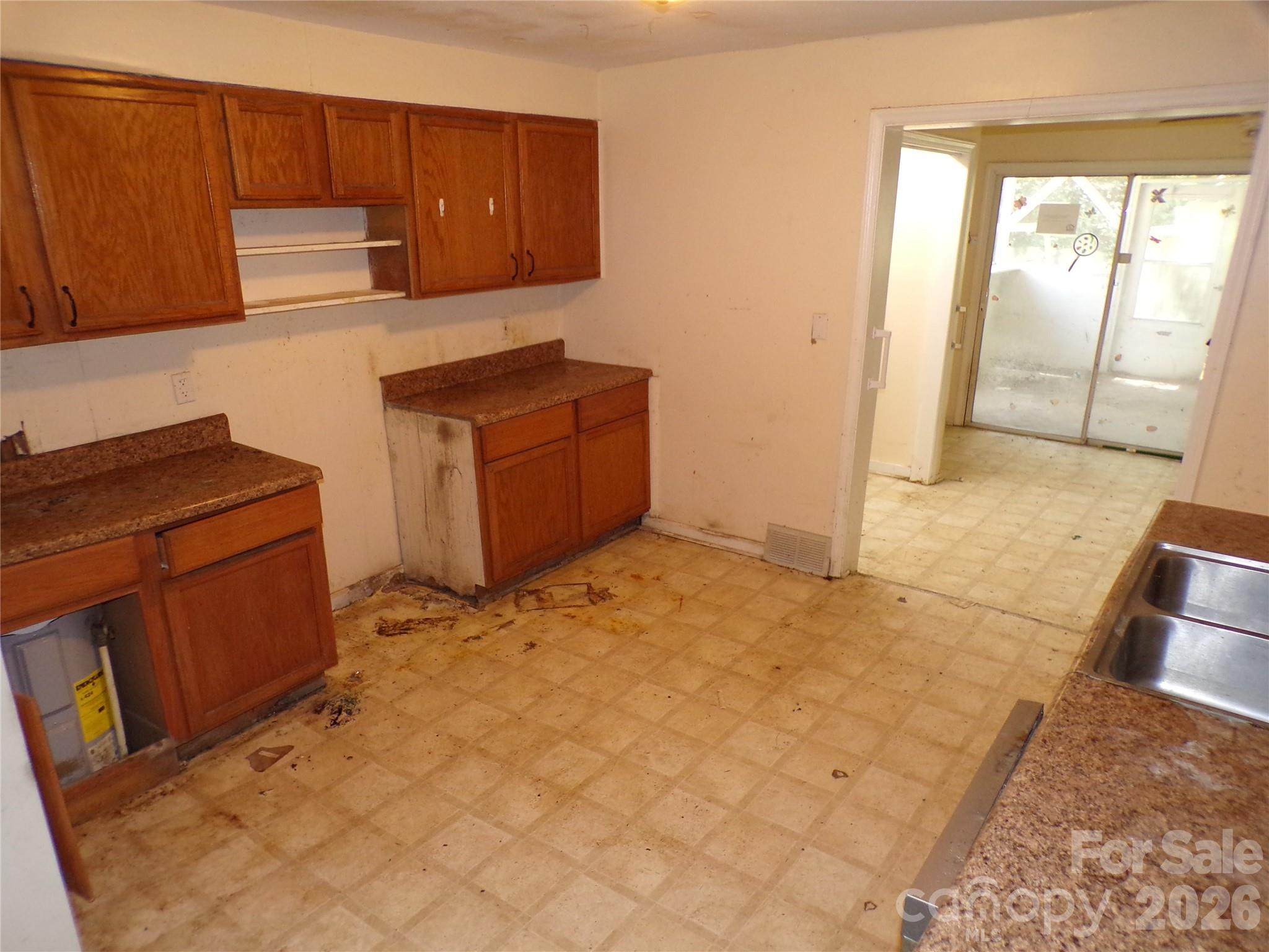 2131 Somerset Drive 441 Property Photo 17