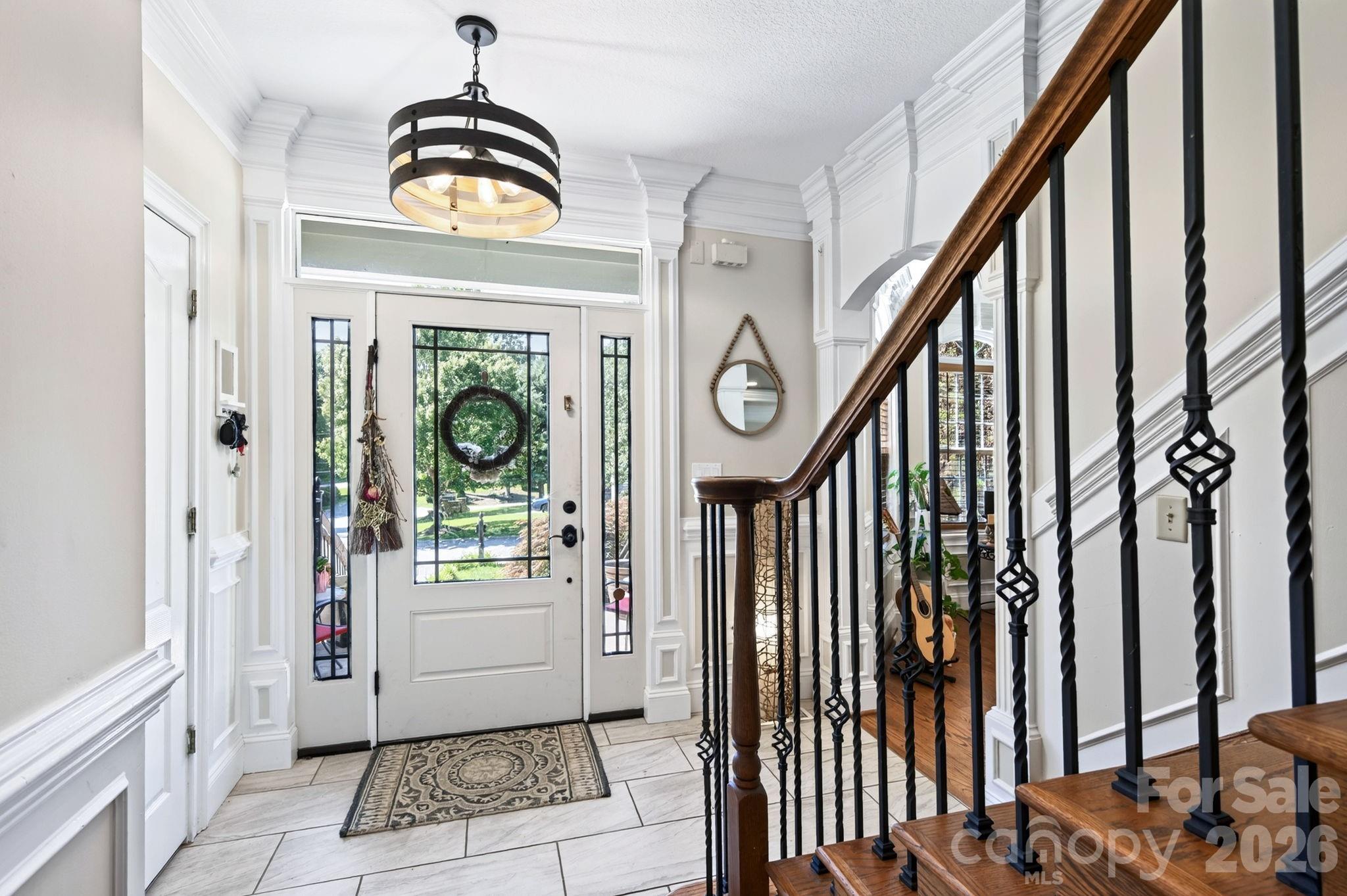 73 Rose Of Sharon Way Property Photo 3