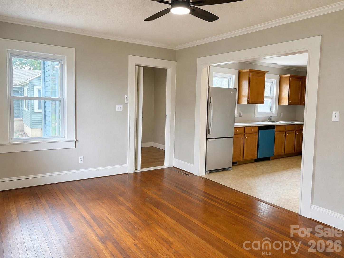 802 3rd Street Property Photo 4