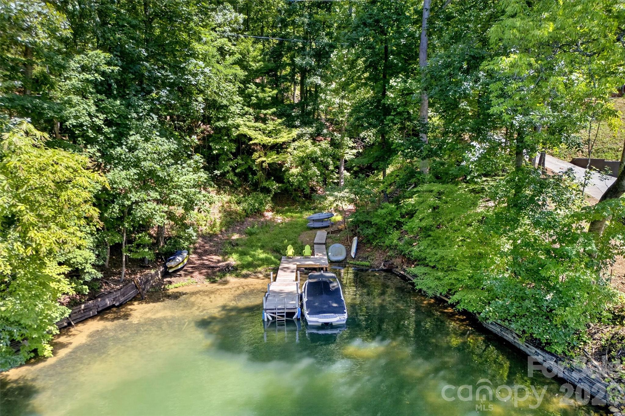 000 Buffalo Shoals Road Property Photo 2