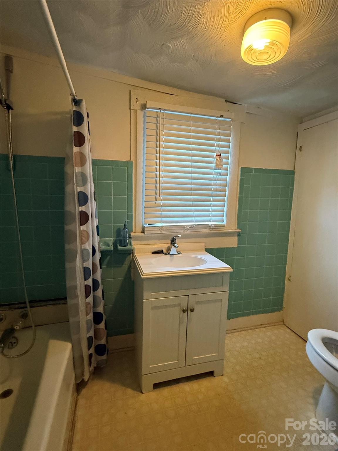 426 Bouchelle Street Property Photo 11