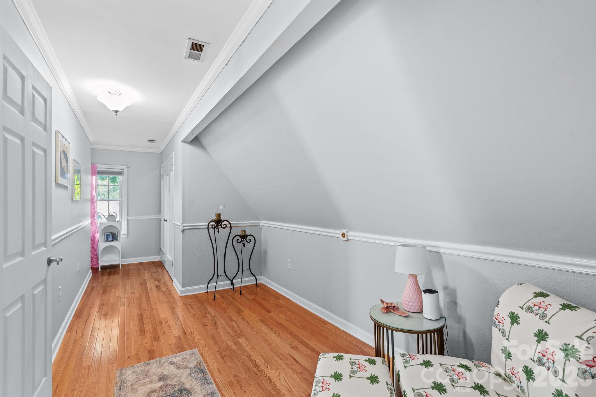 221 Woodrow Avenue Property Photo 29
