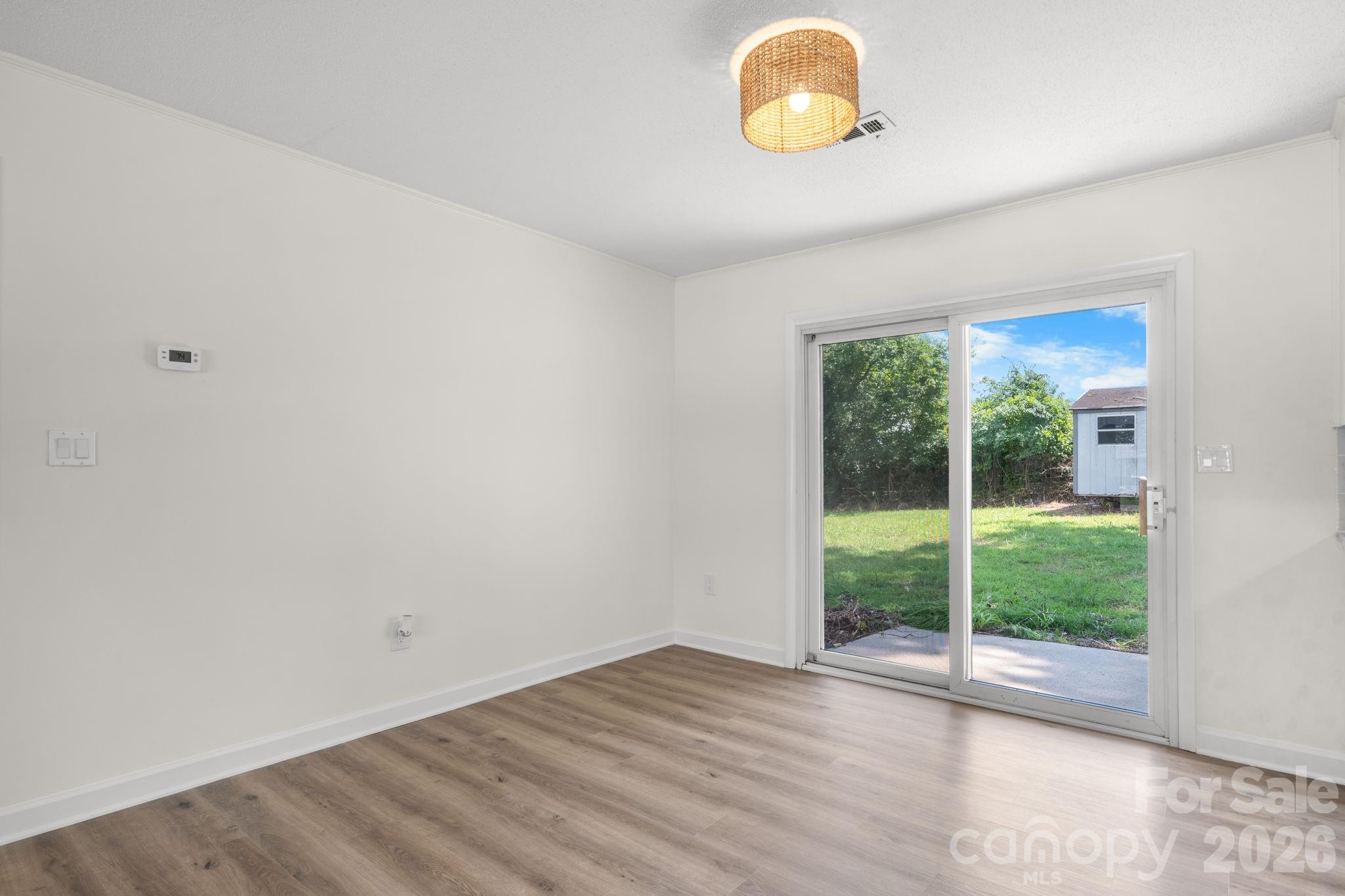 178 Trailwood Drive Property Photo 12