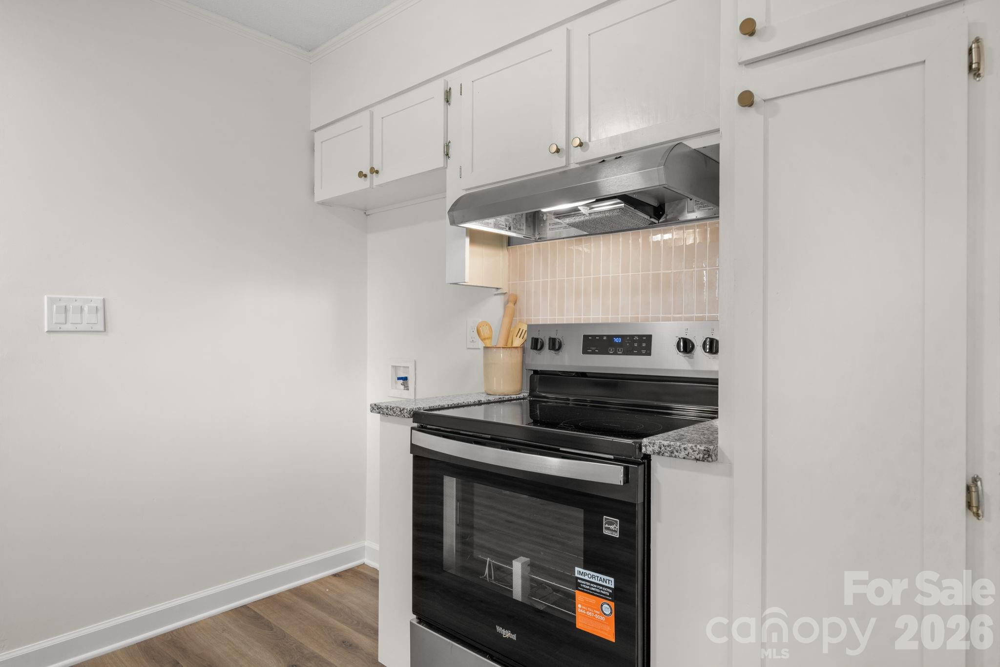 178 Trailwood Drive Property Photo 17