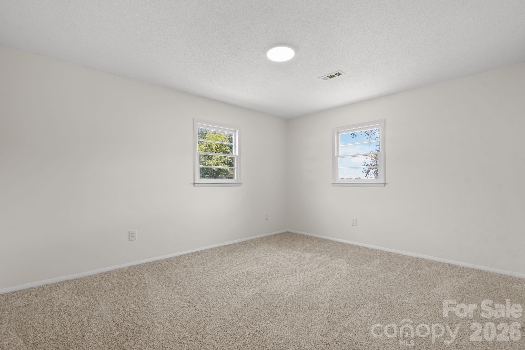 178 Trailwood Drive Property Photo 20