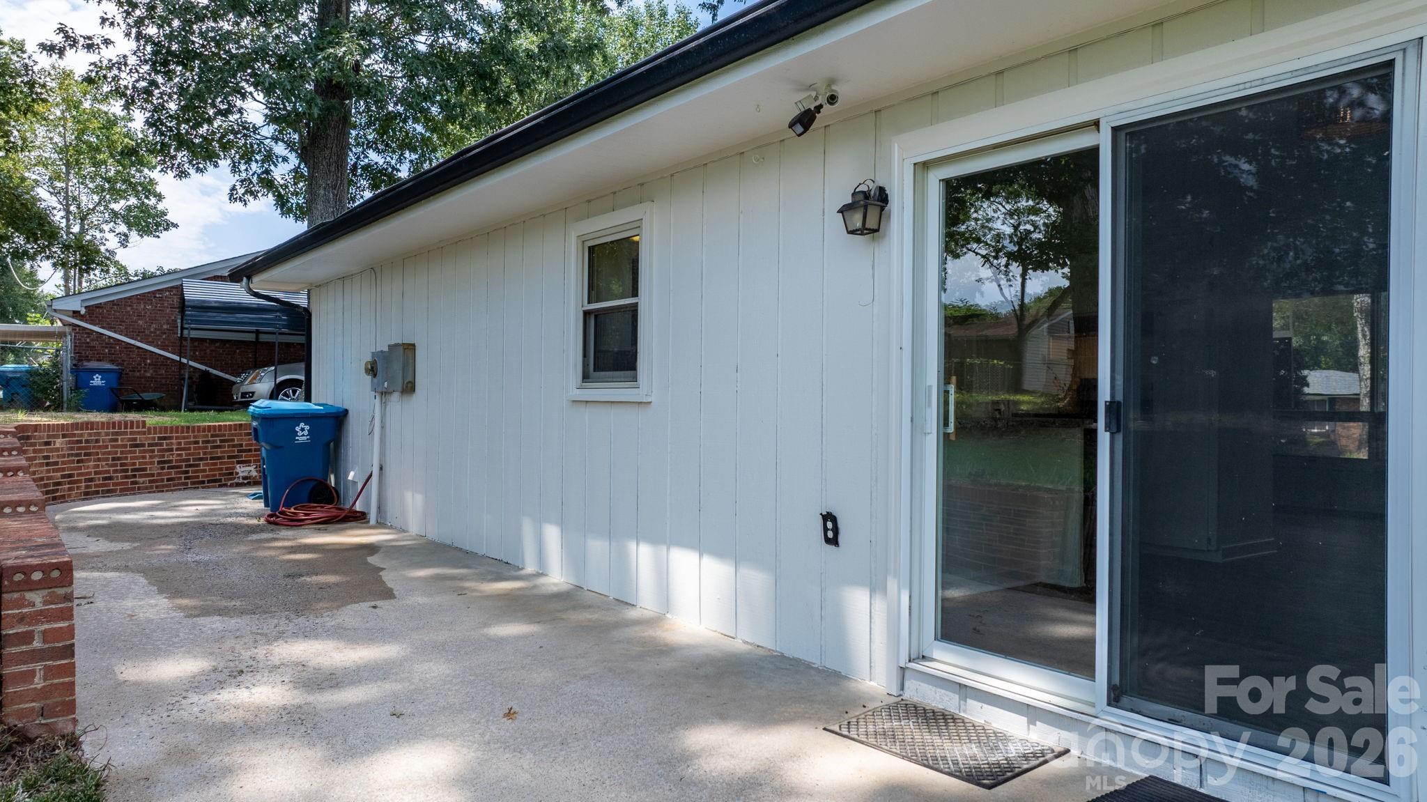 178 Trailwood Drive Property Photo 32