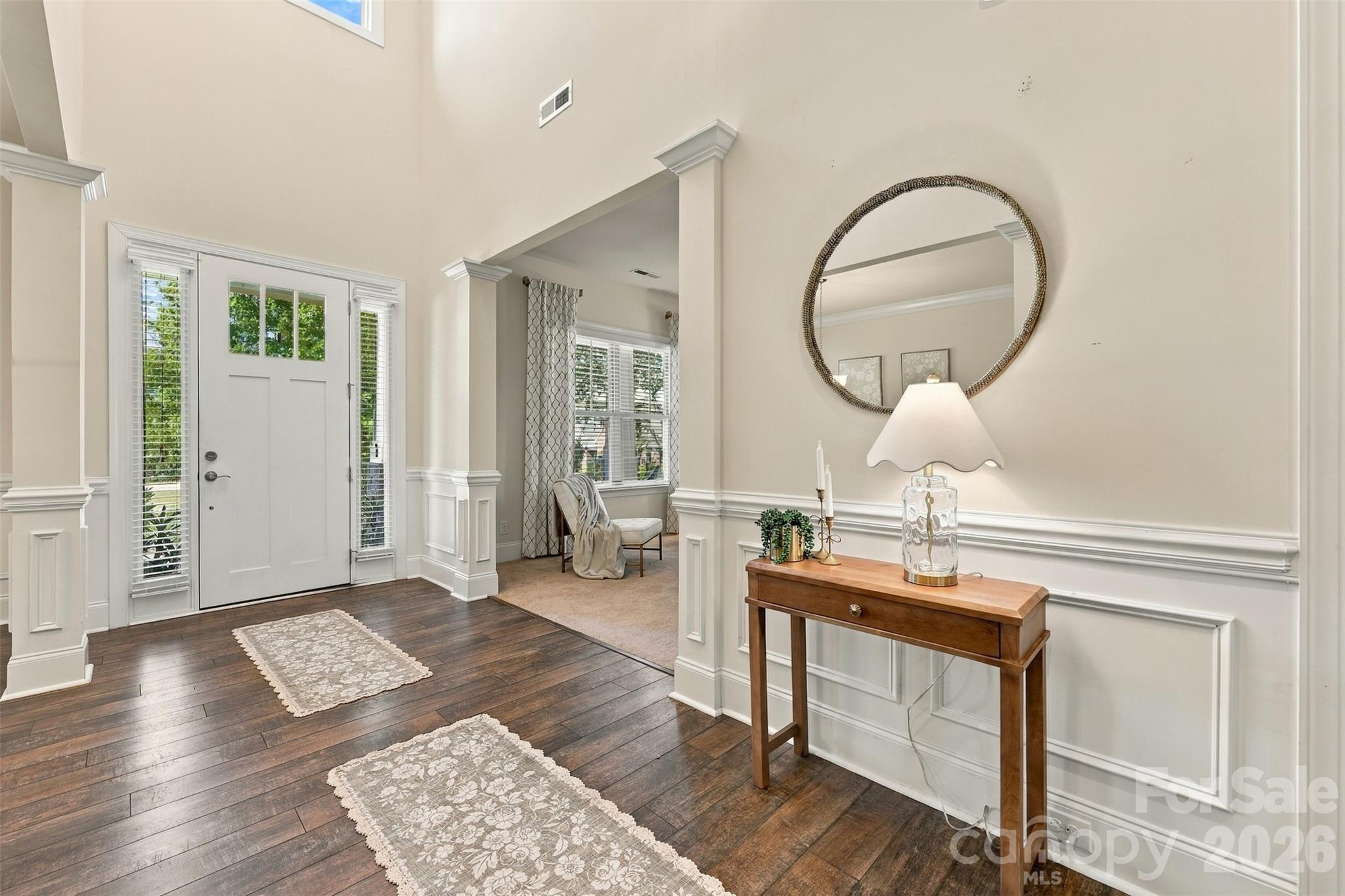 530 Vine Street Property Photo 7