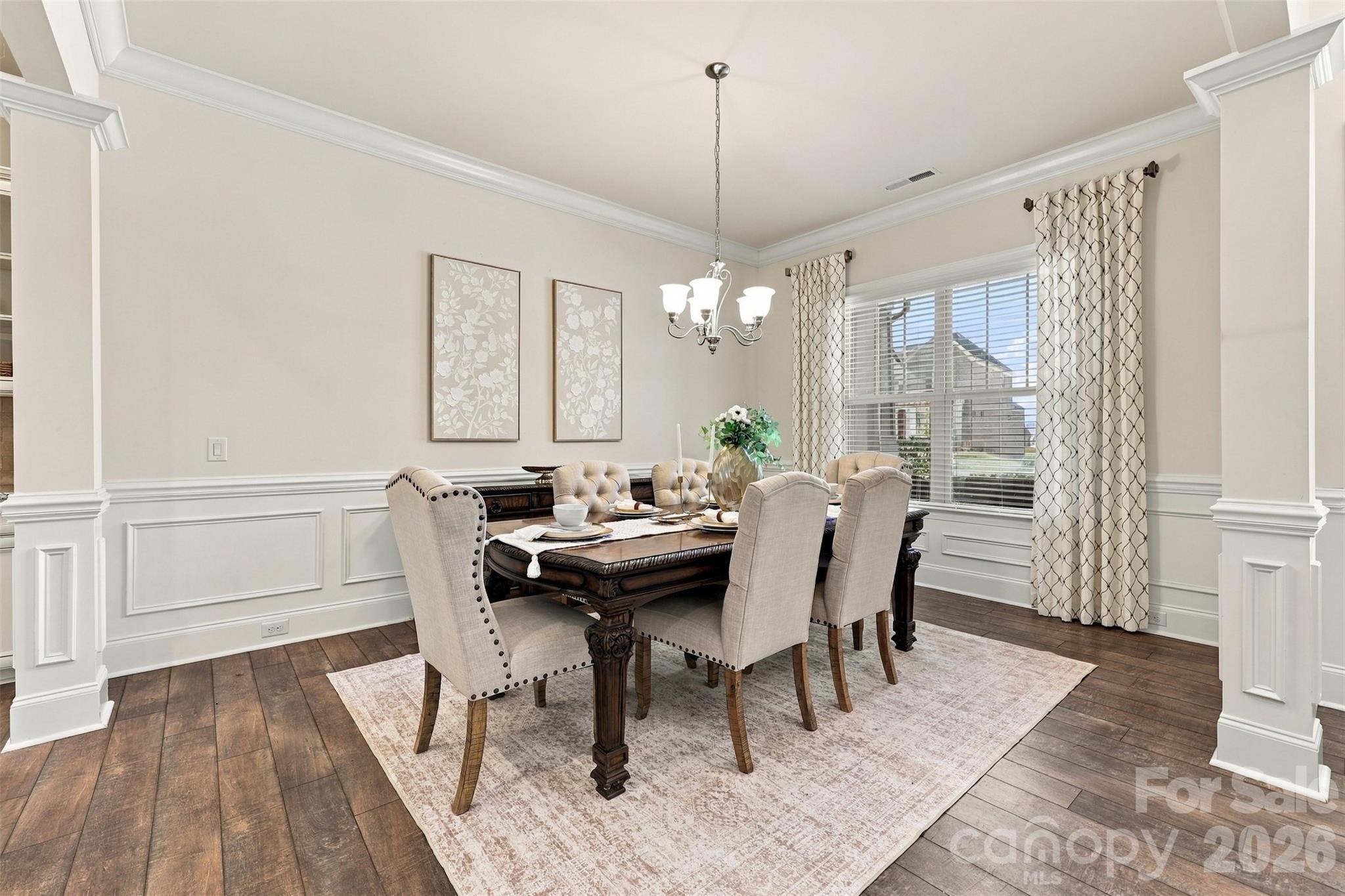 530 Vine Street Property Photo 8