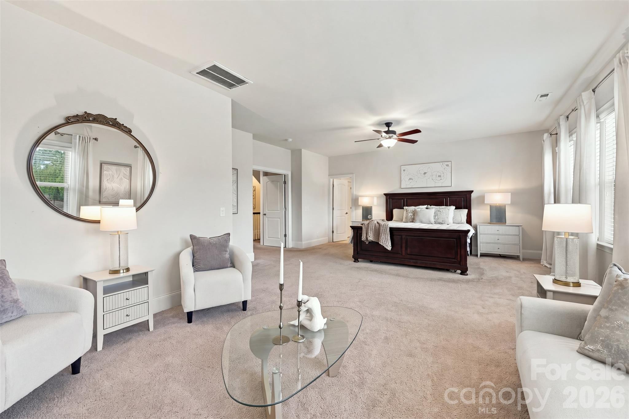 530 Vine Street Property Photo 23