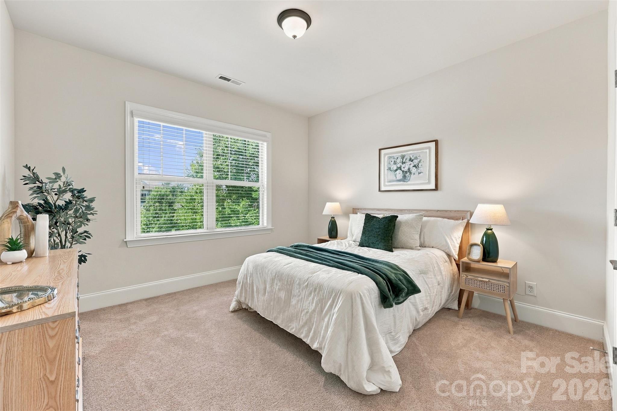 530 Vine Street Property Photo 29