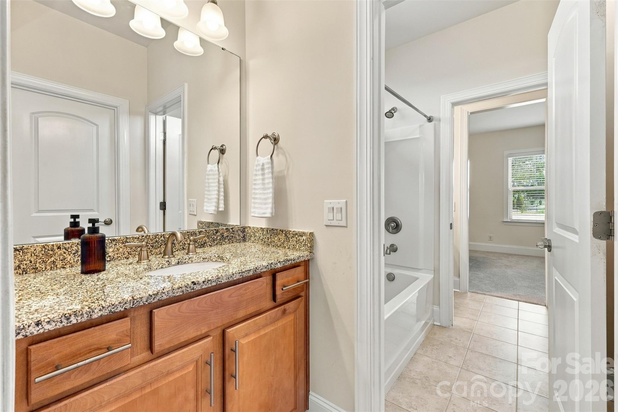 530 Vine Street Property Photo 34
