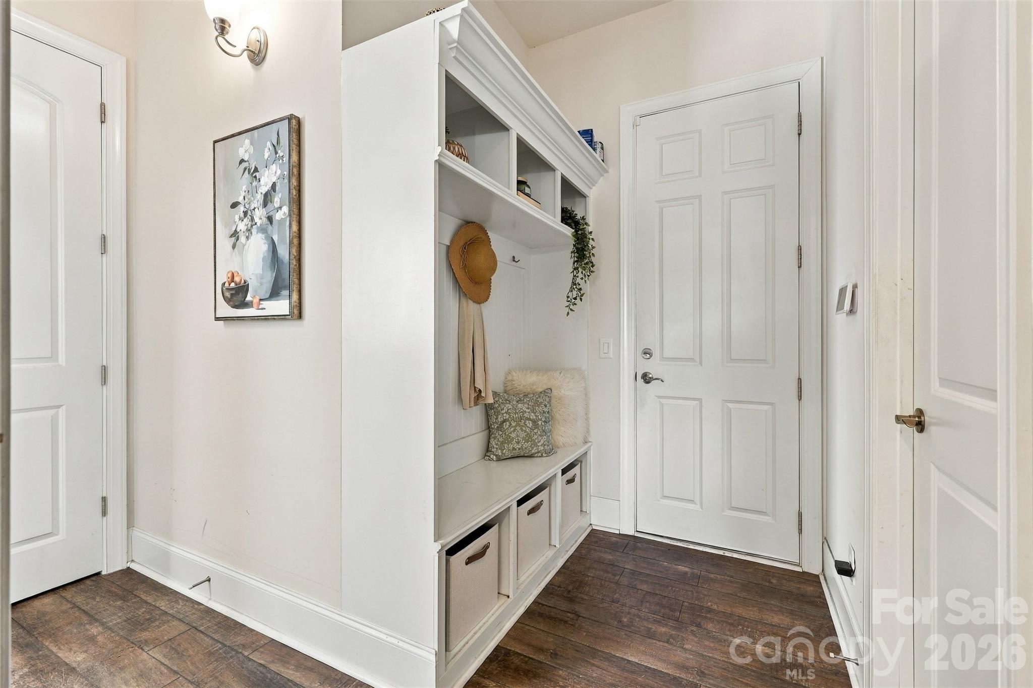 530 Vine Street Property Photo 38