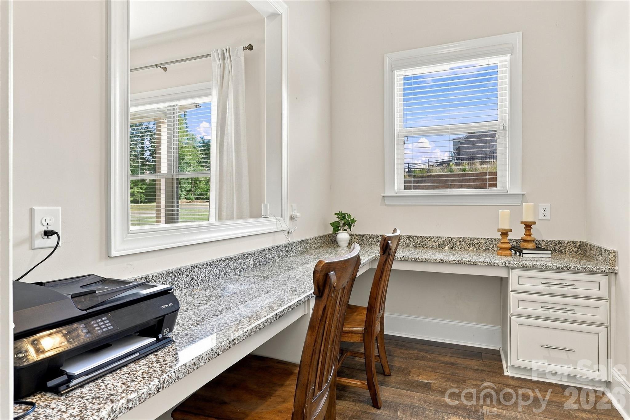 530 Vine Street Property Photo 39