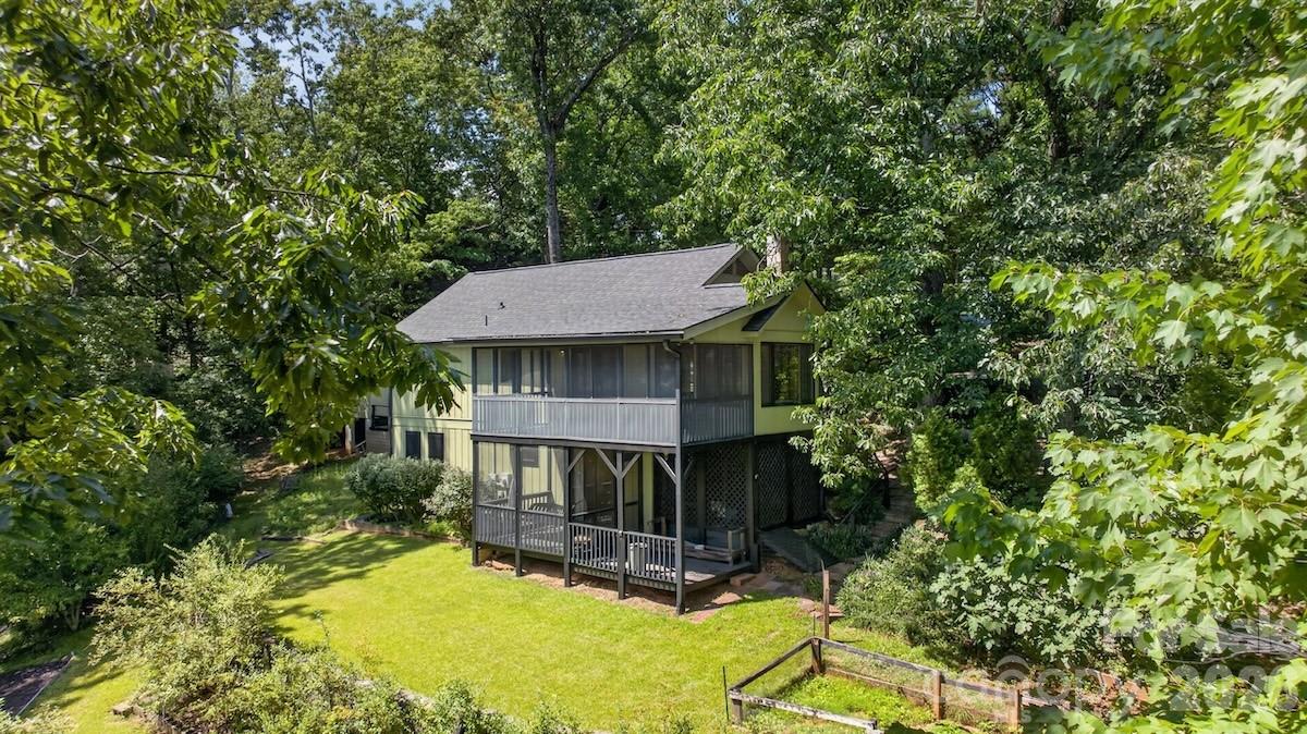 187 Caledonia Road Property Photo 4
