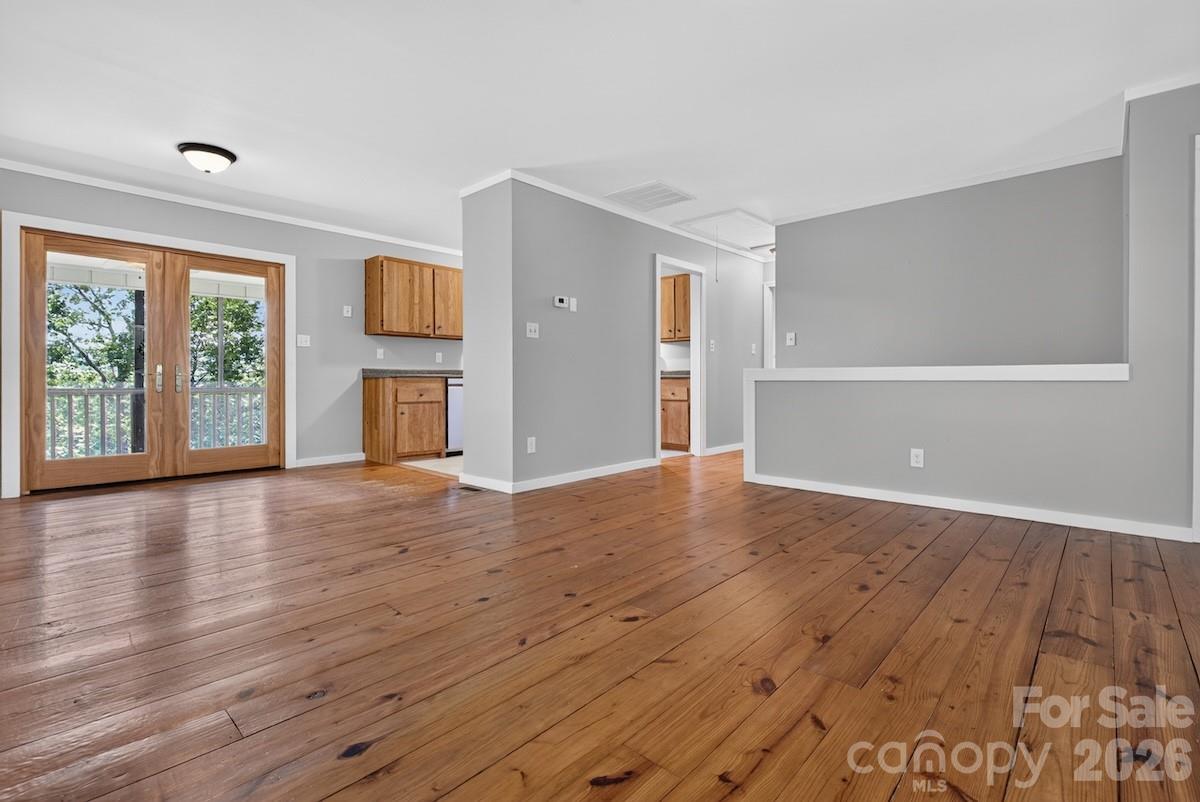 187 Caledonia Road Property Photo 9