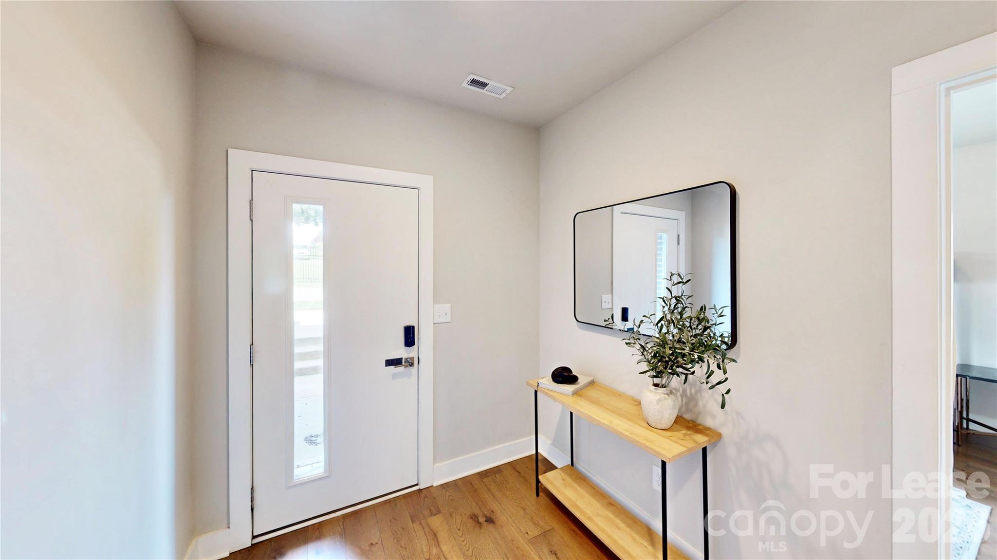 2115 Isom Street Property Photo 3