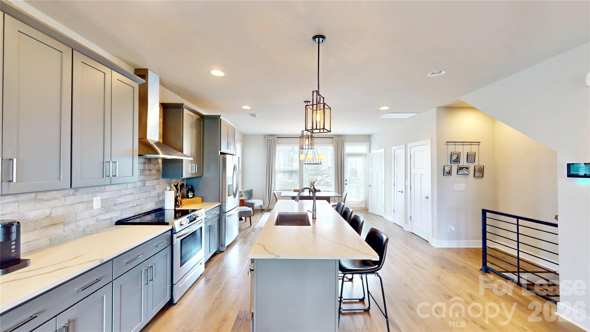 2115 Isom Street Property Photo 19