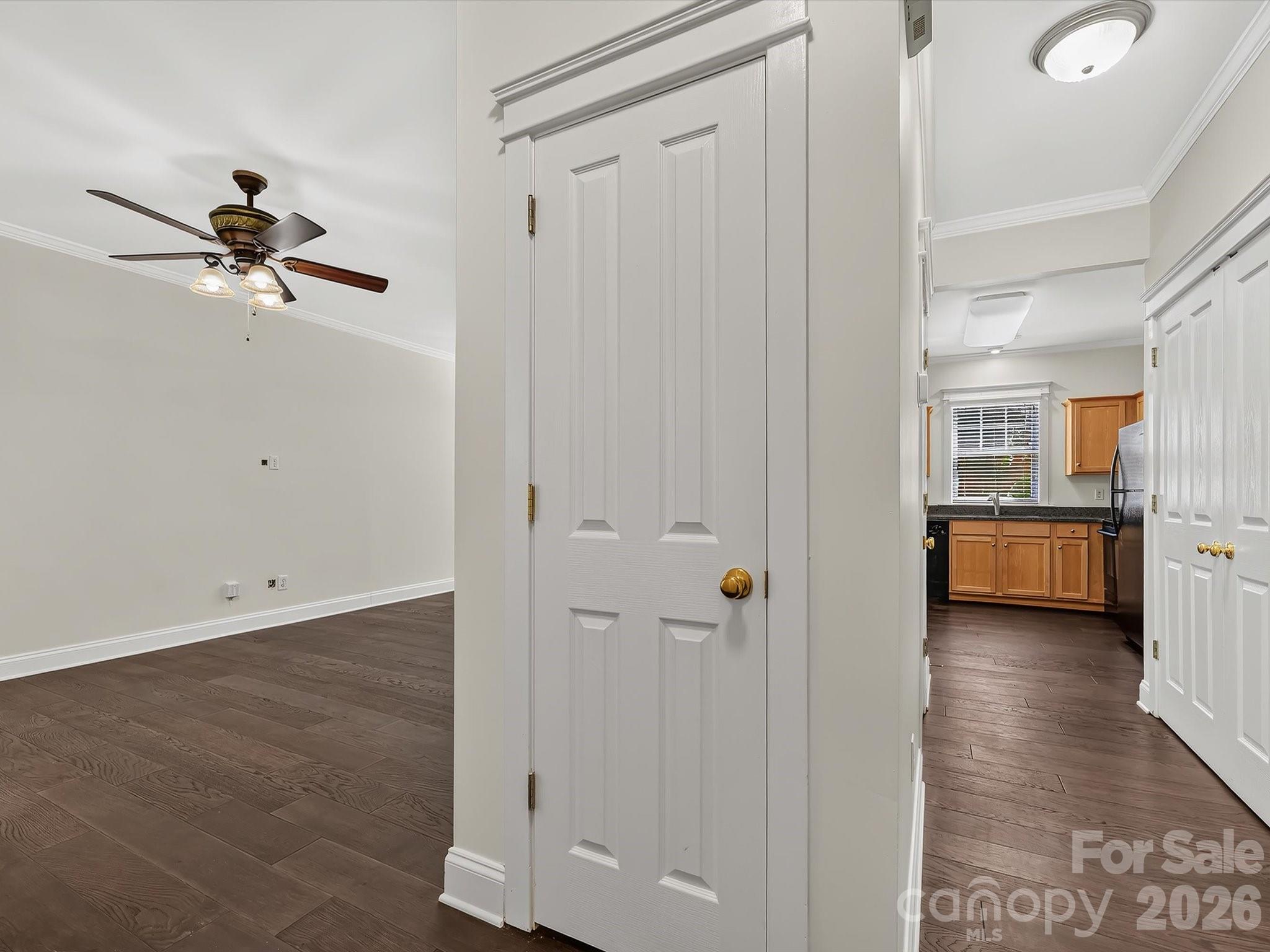 8515 Lindholm Drive Property Photo 6