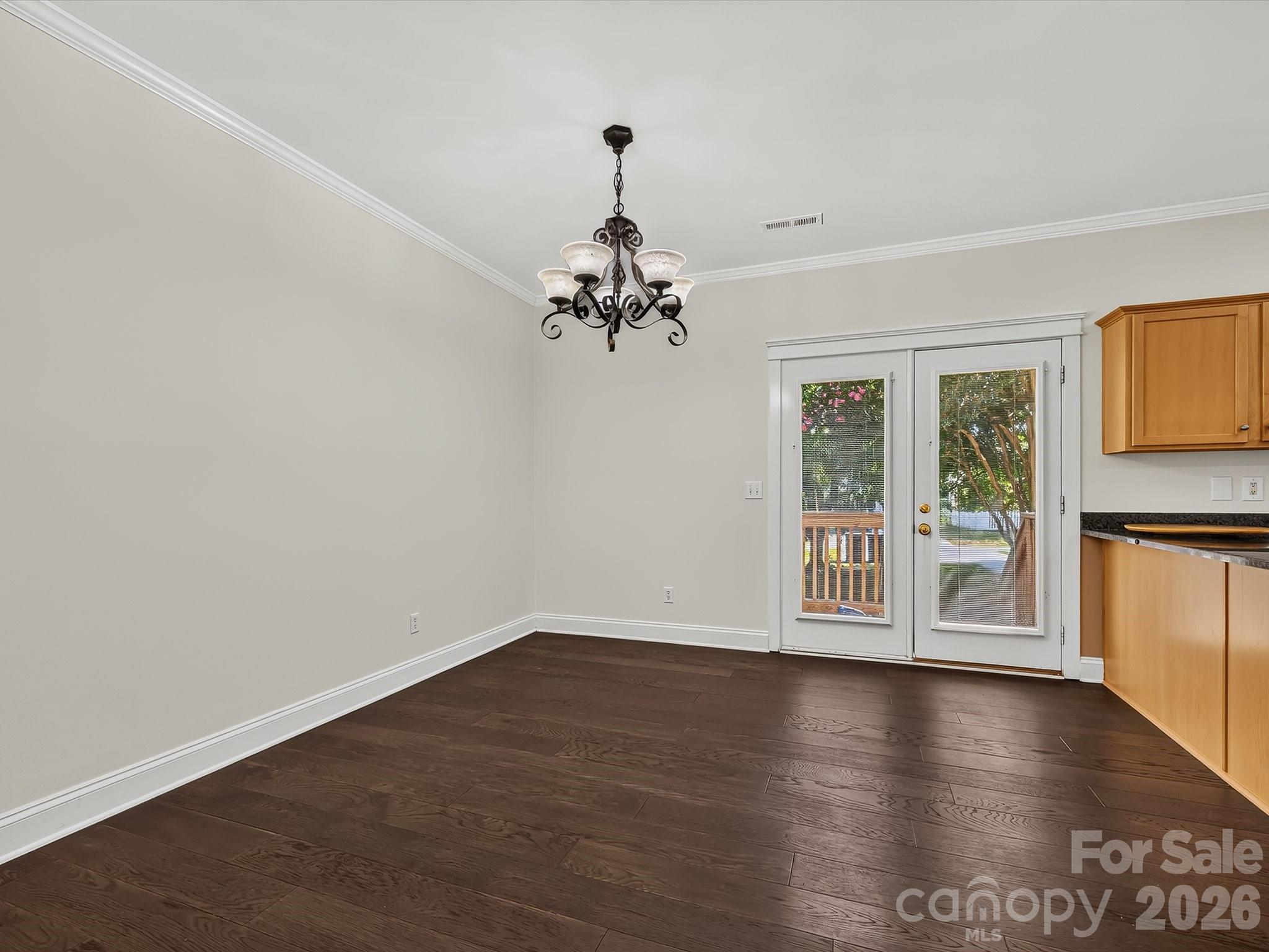 8515 Lindholm Drive Property Photo 10