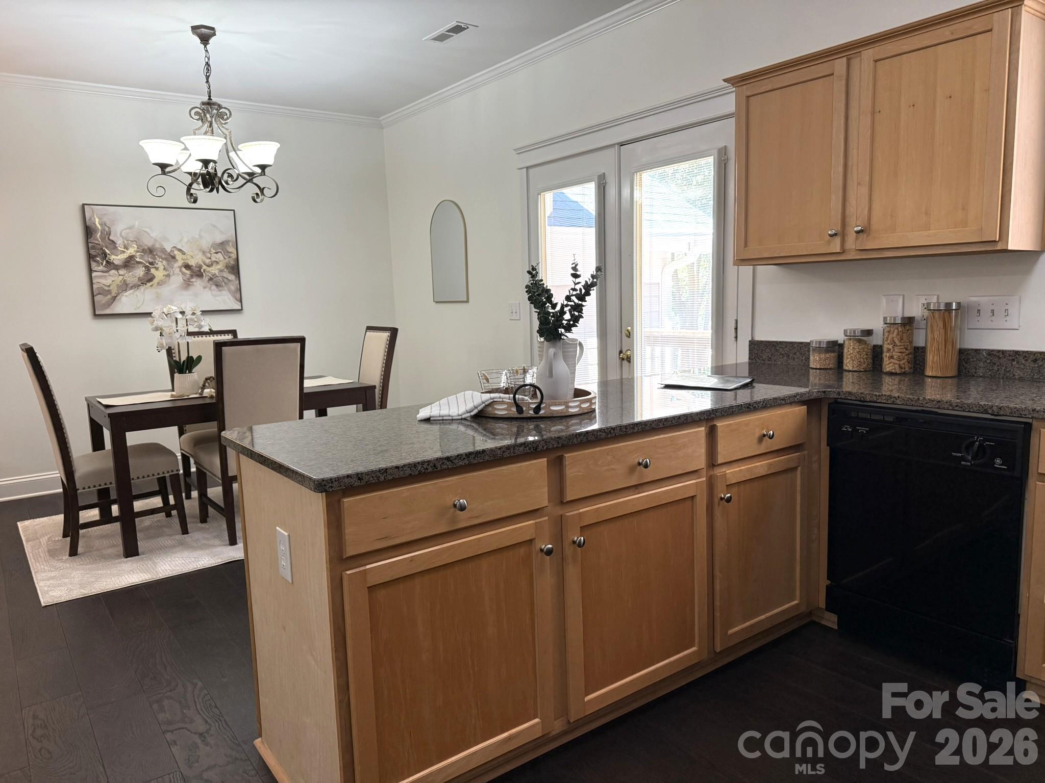8515 Lindholm Drive Property Photo 11
