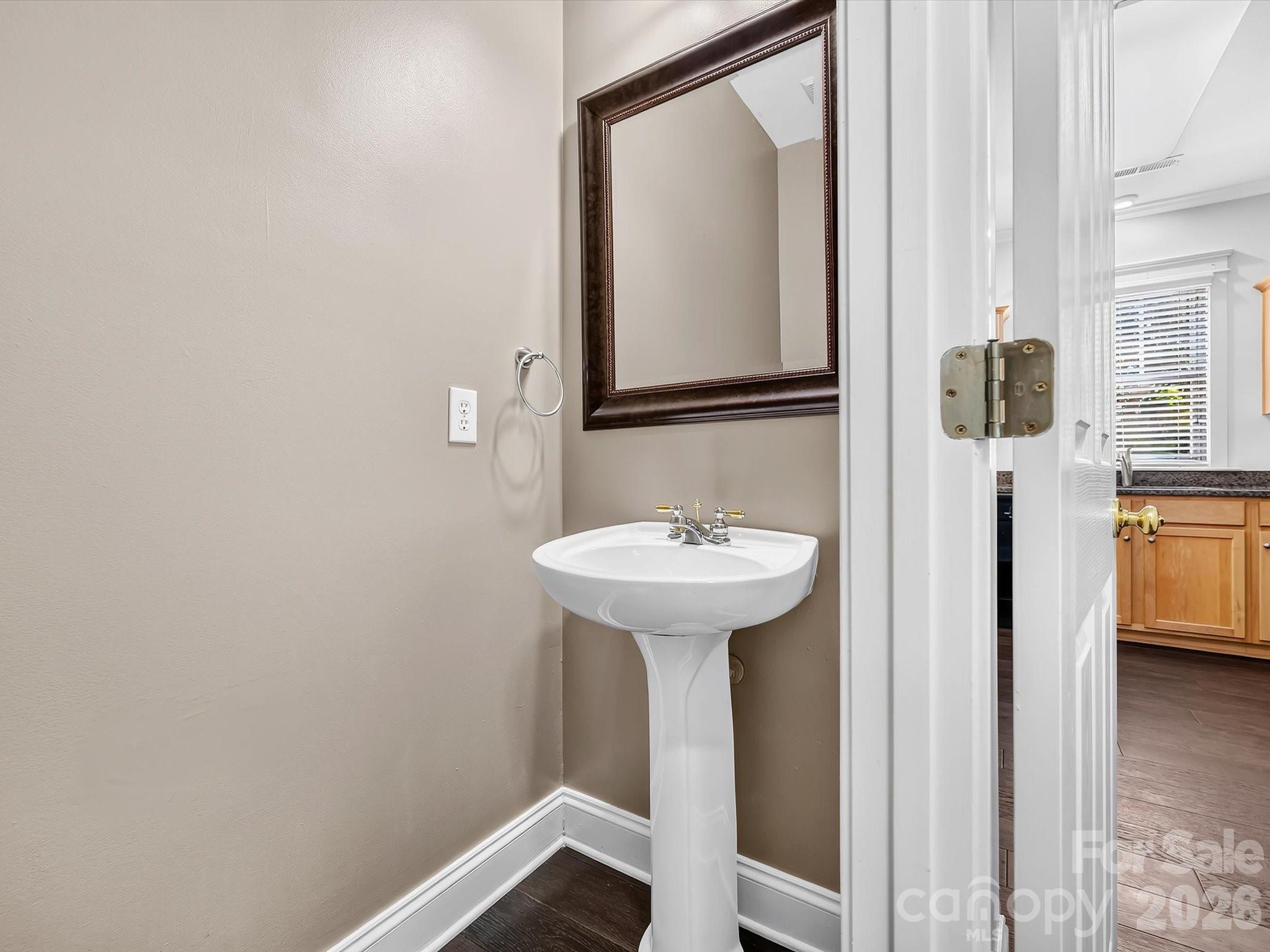 8515 Lindholm Drive Property Photo 14