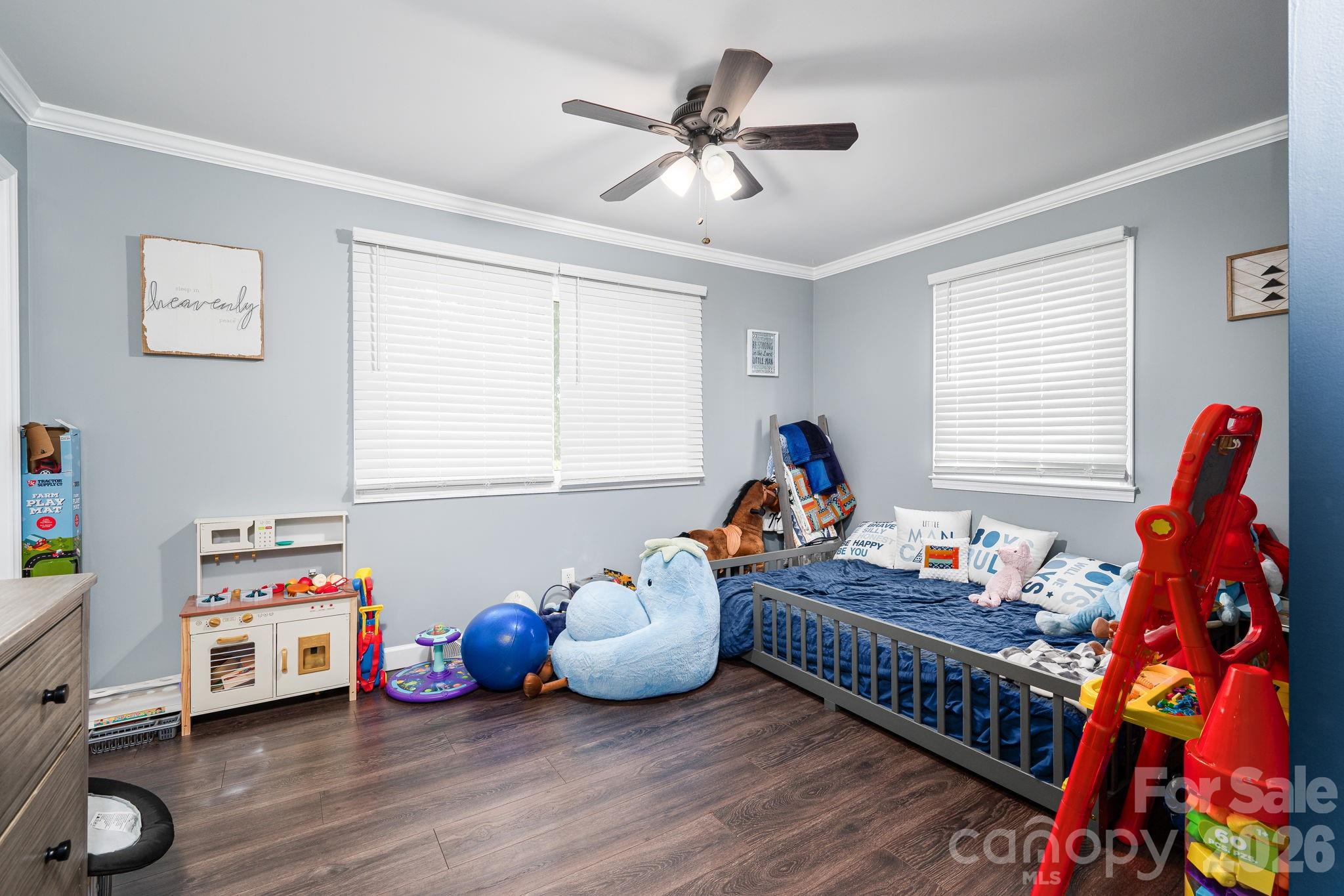 1718 Woolie Road Property Photo 18