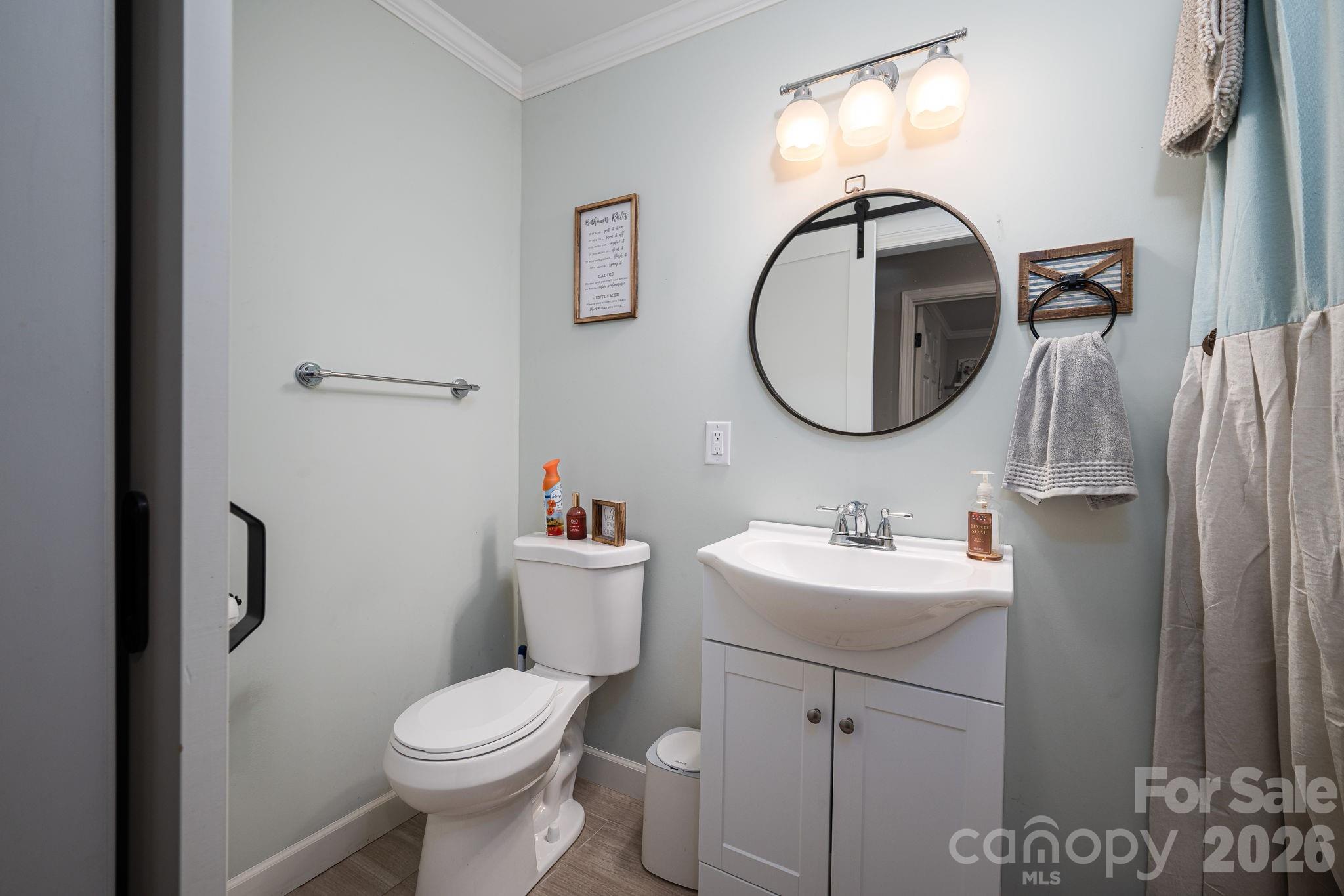 1718 Woolie Road Property Photo 19