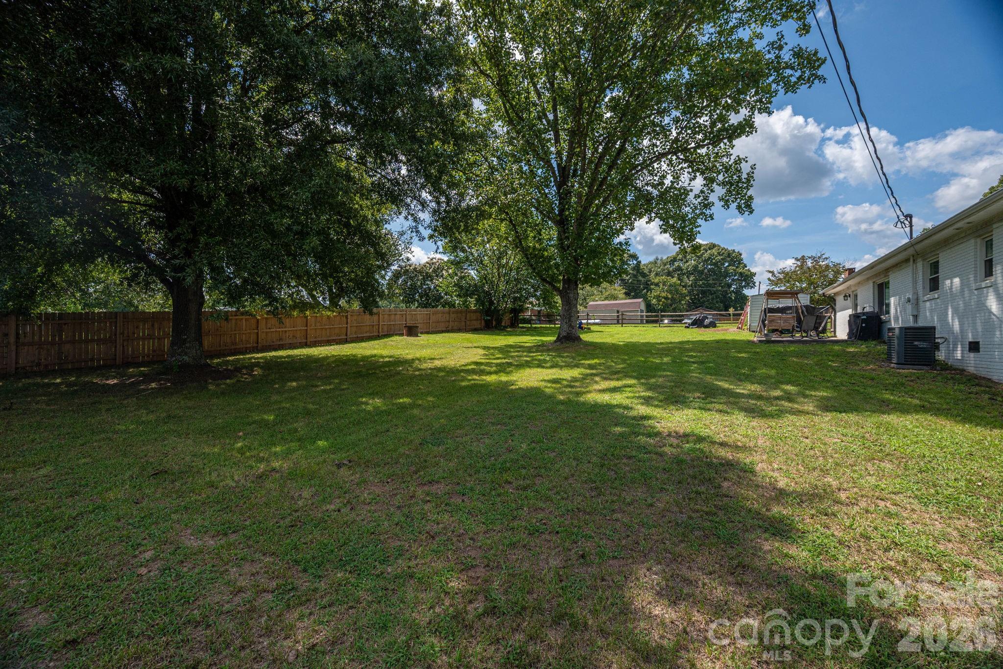 1718 Woolie Road Property Photo 26