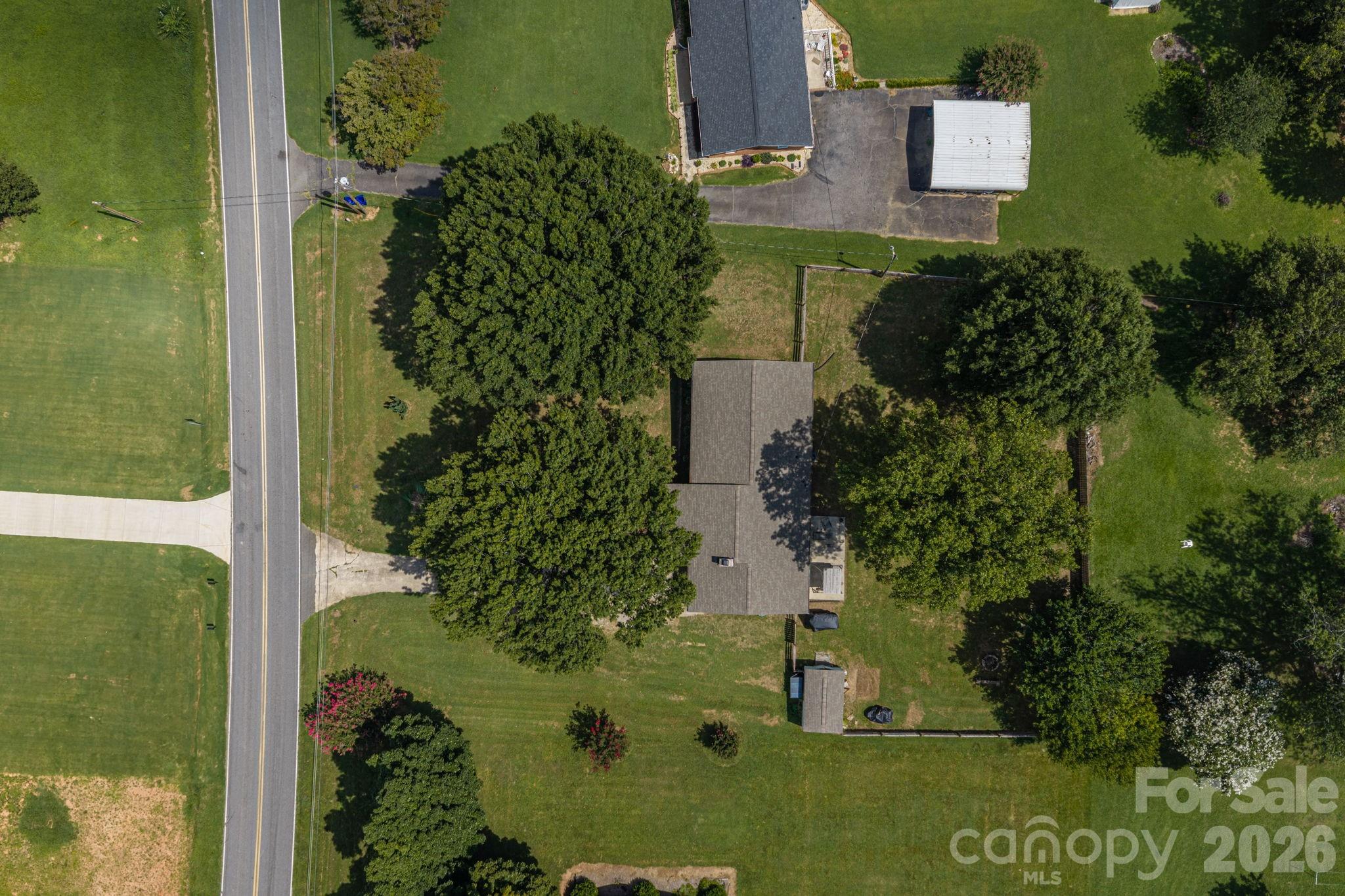 1718 Woolie Road Property Photo 34