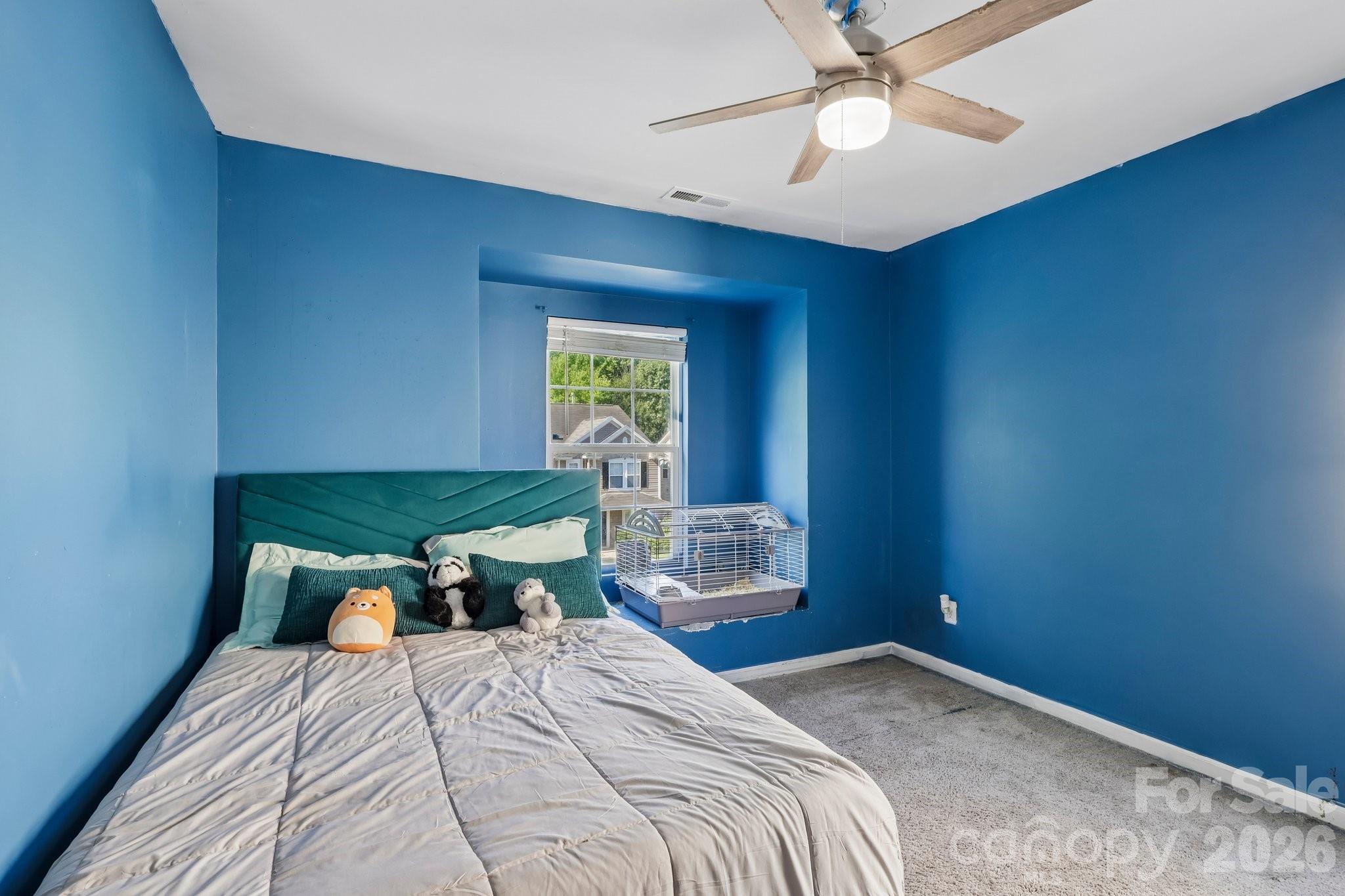 10302 Hugue Way Property Photo 13