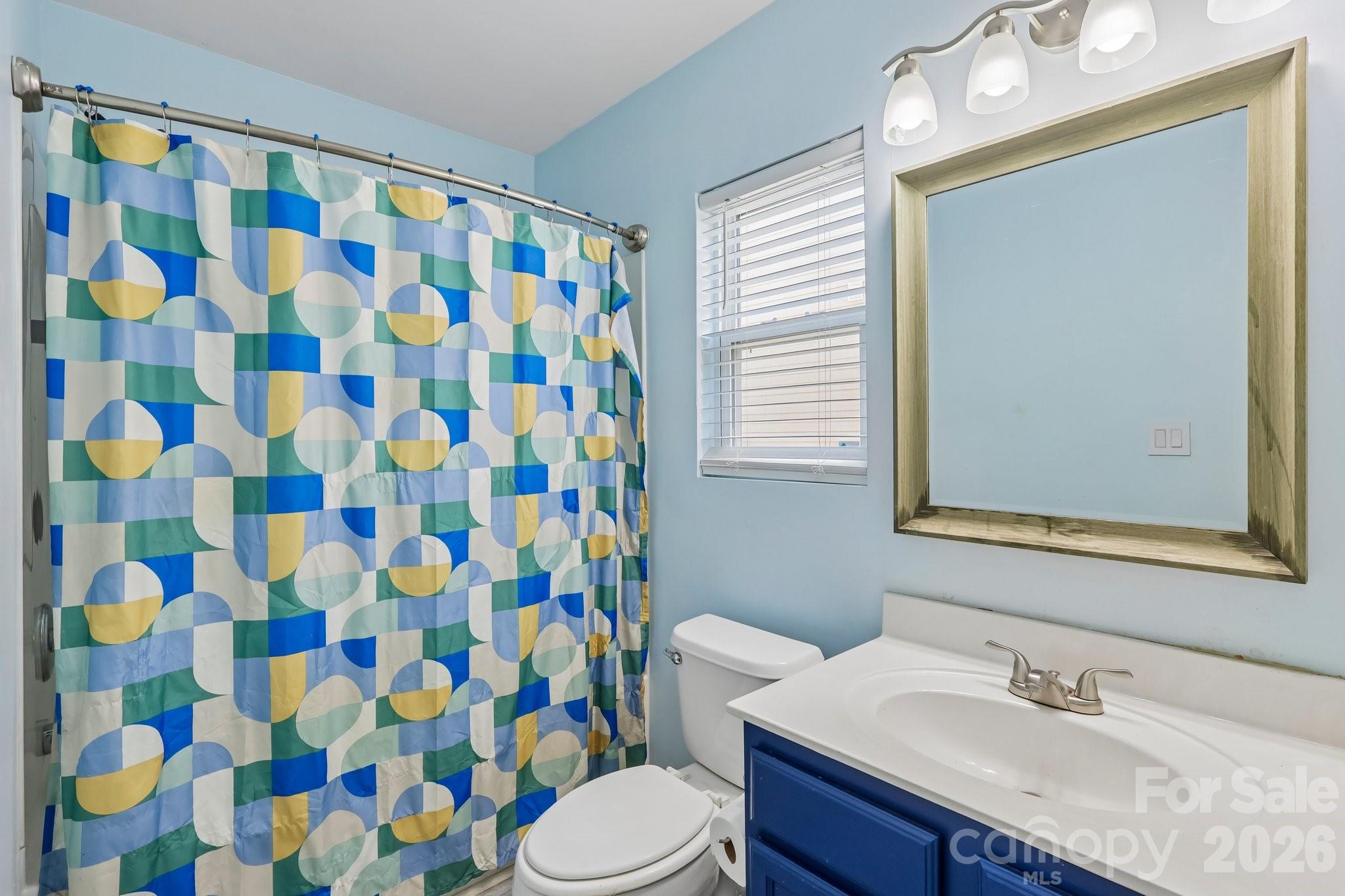 10302 Hugue Way Property Photo 15