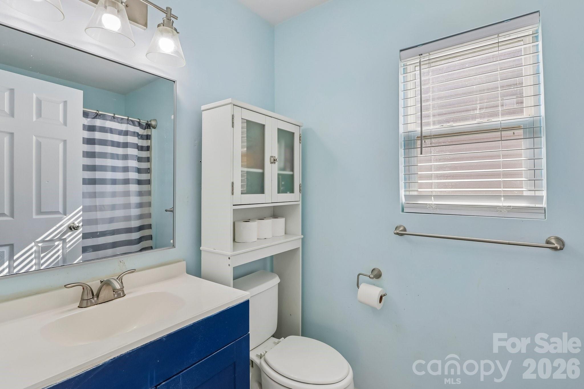 10302 Hugue Way Property Photo 17