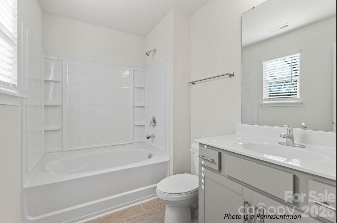 4154 Olympus Avenue 204 Property Photo 9