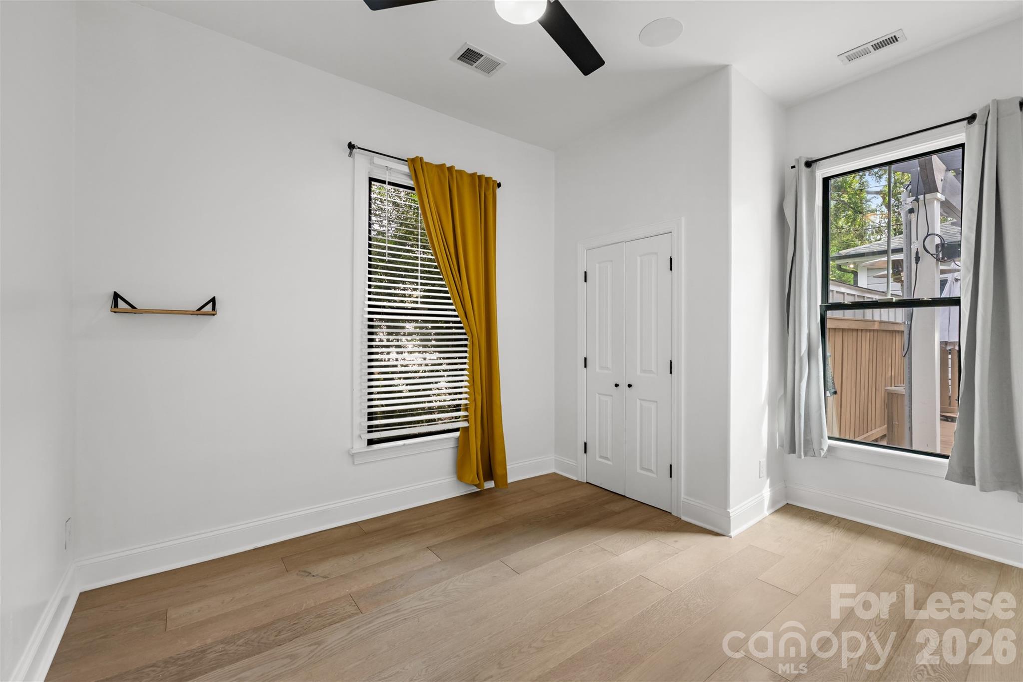321 E Worthington Avenue Property Photo 22